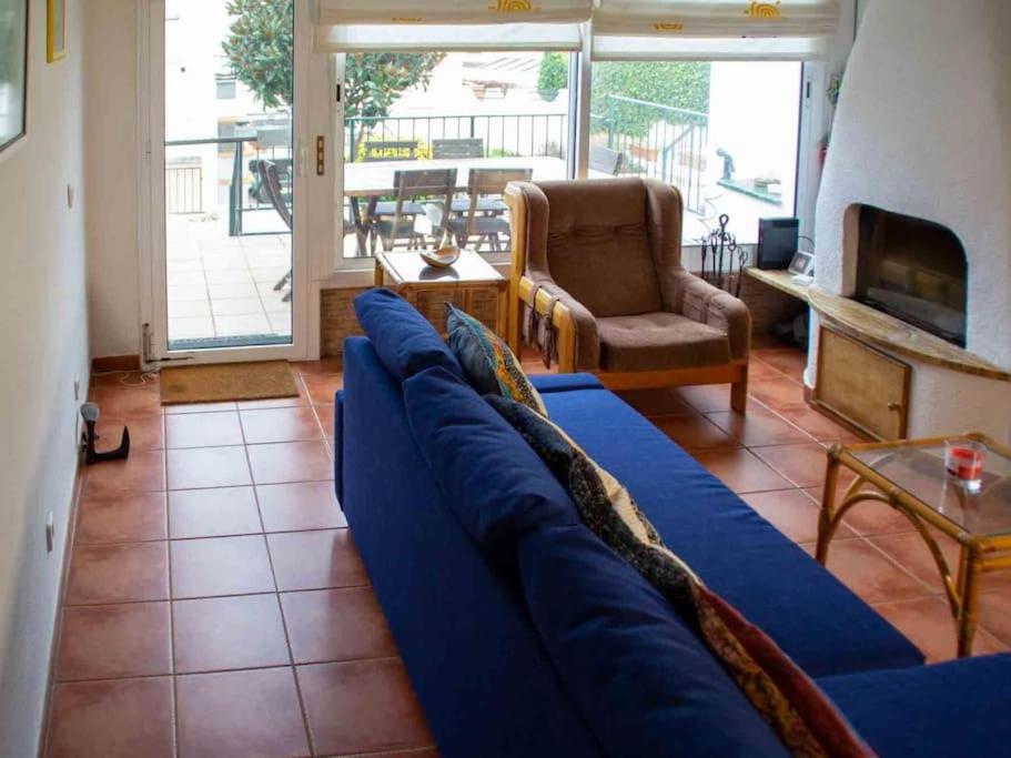 Winahost Costa Brava Sa Caleta