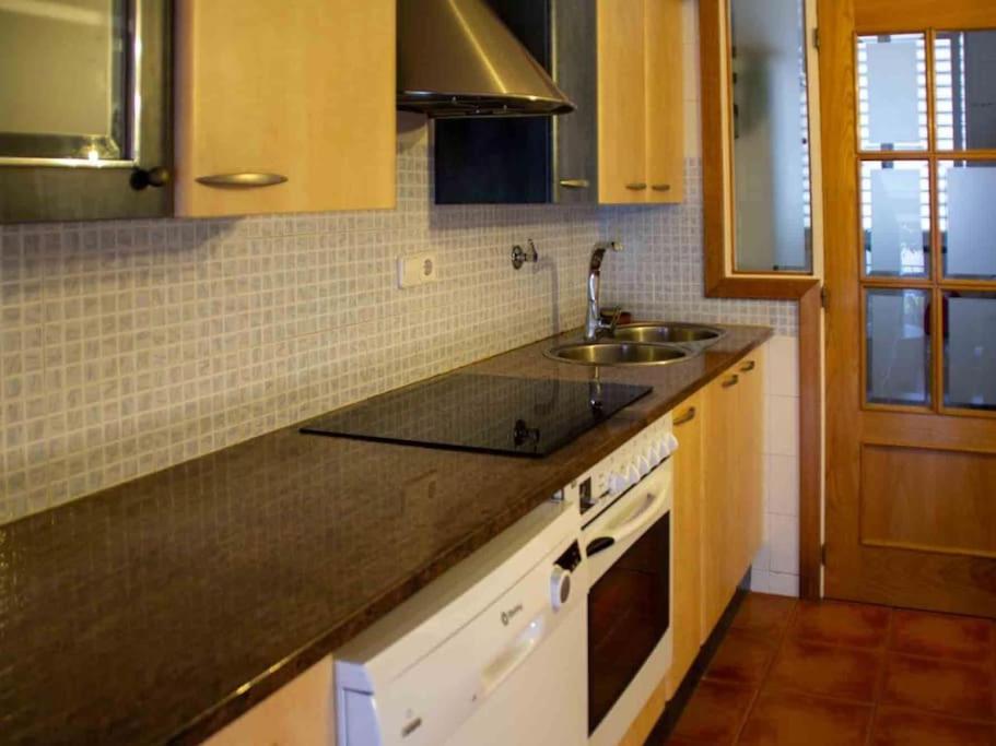 Winahost Costa Brava Sa Caleta