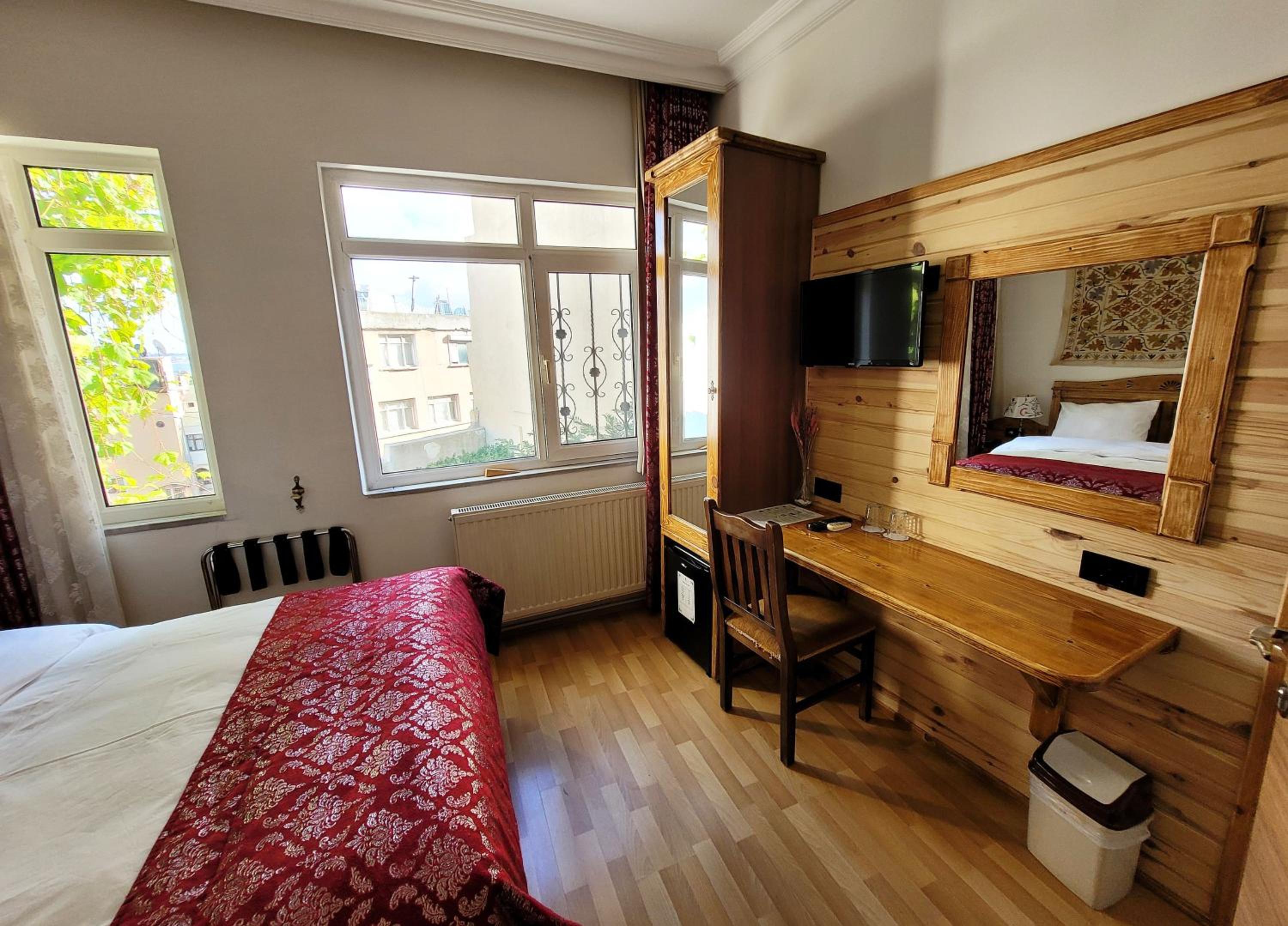 Marmara Guesthouse - Image 92