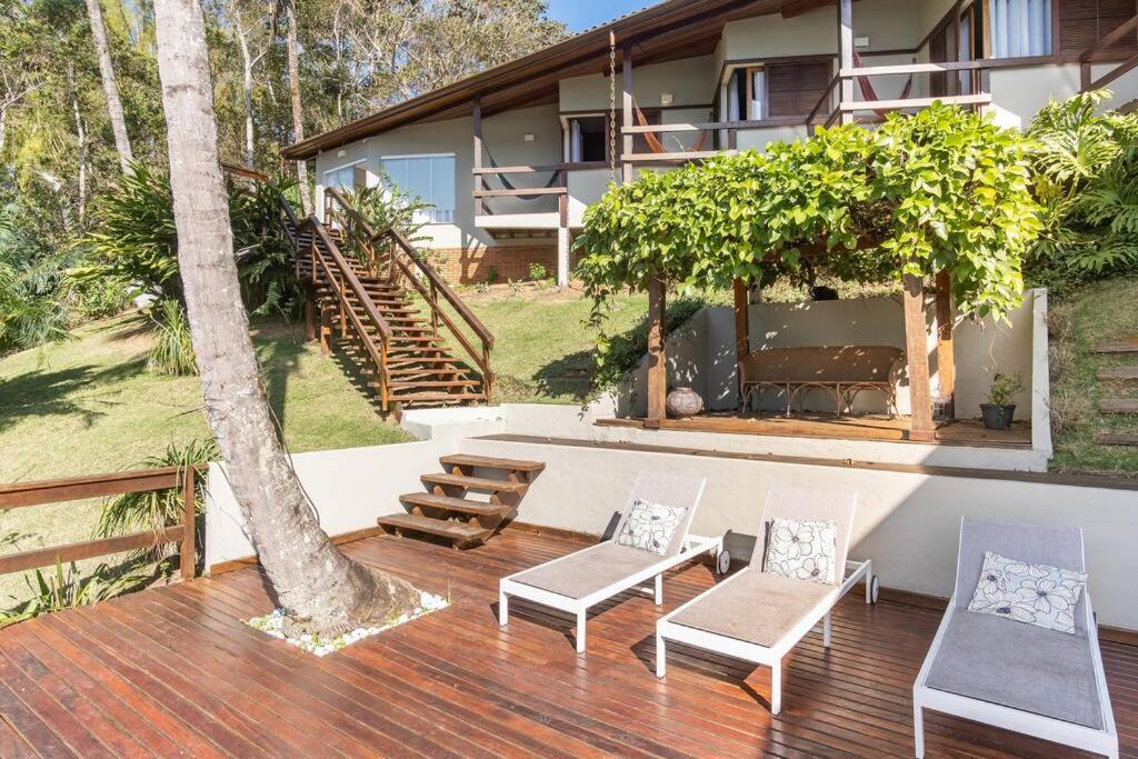 Casa alto padrão com surpreendente vista ao oceano