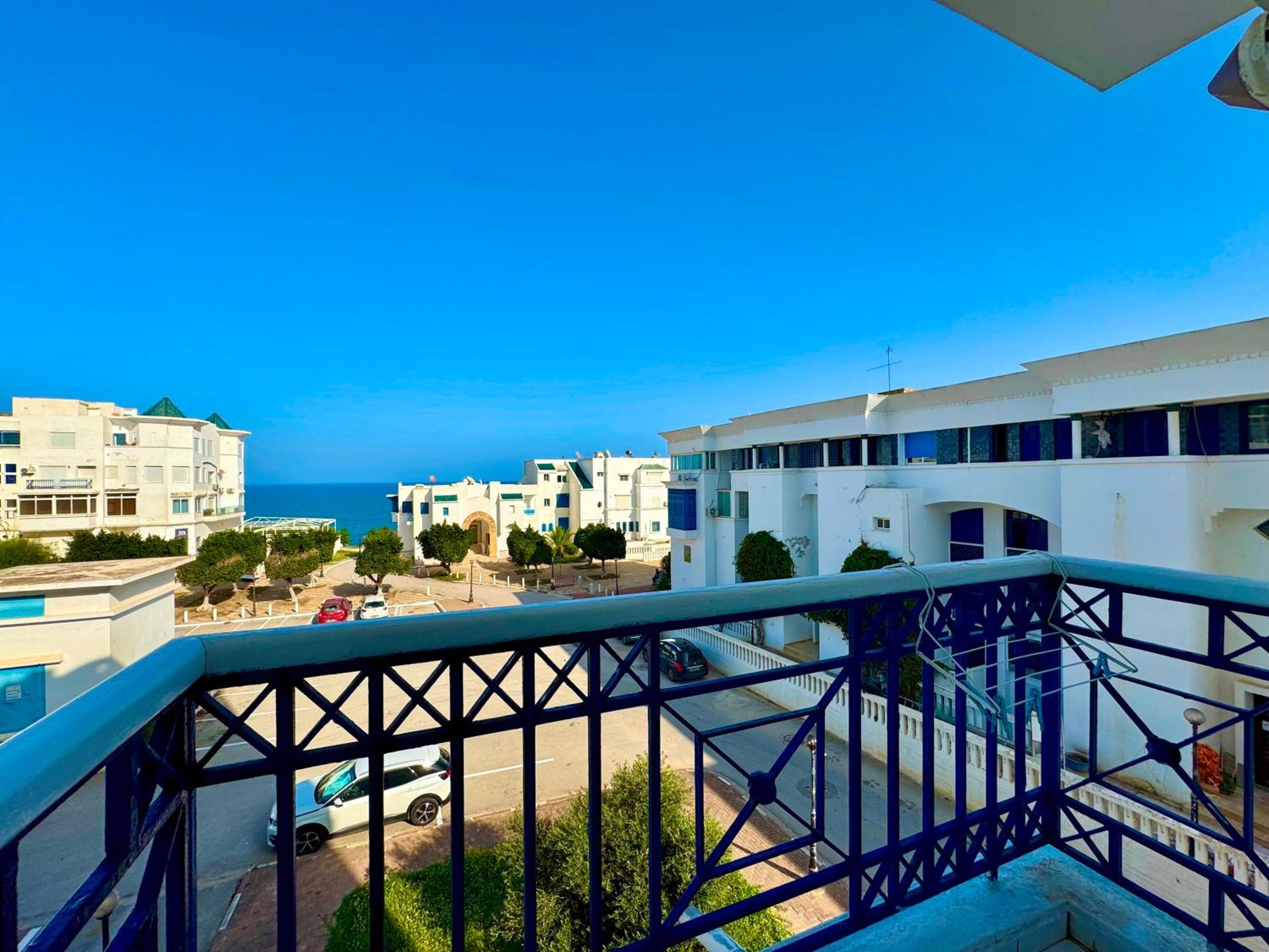 Seafront 1 bdr apt with Ocean View in Gammarth view 5