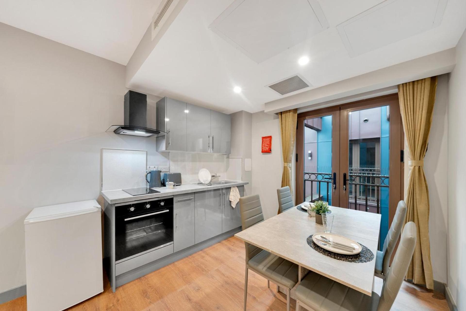 East London Studio Apartment - Ilford