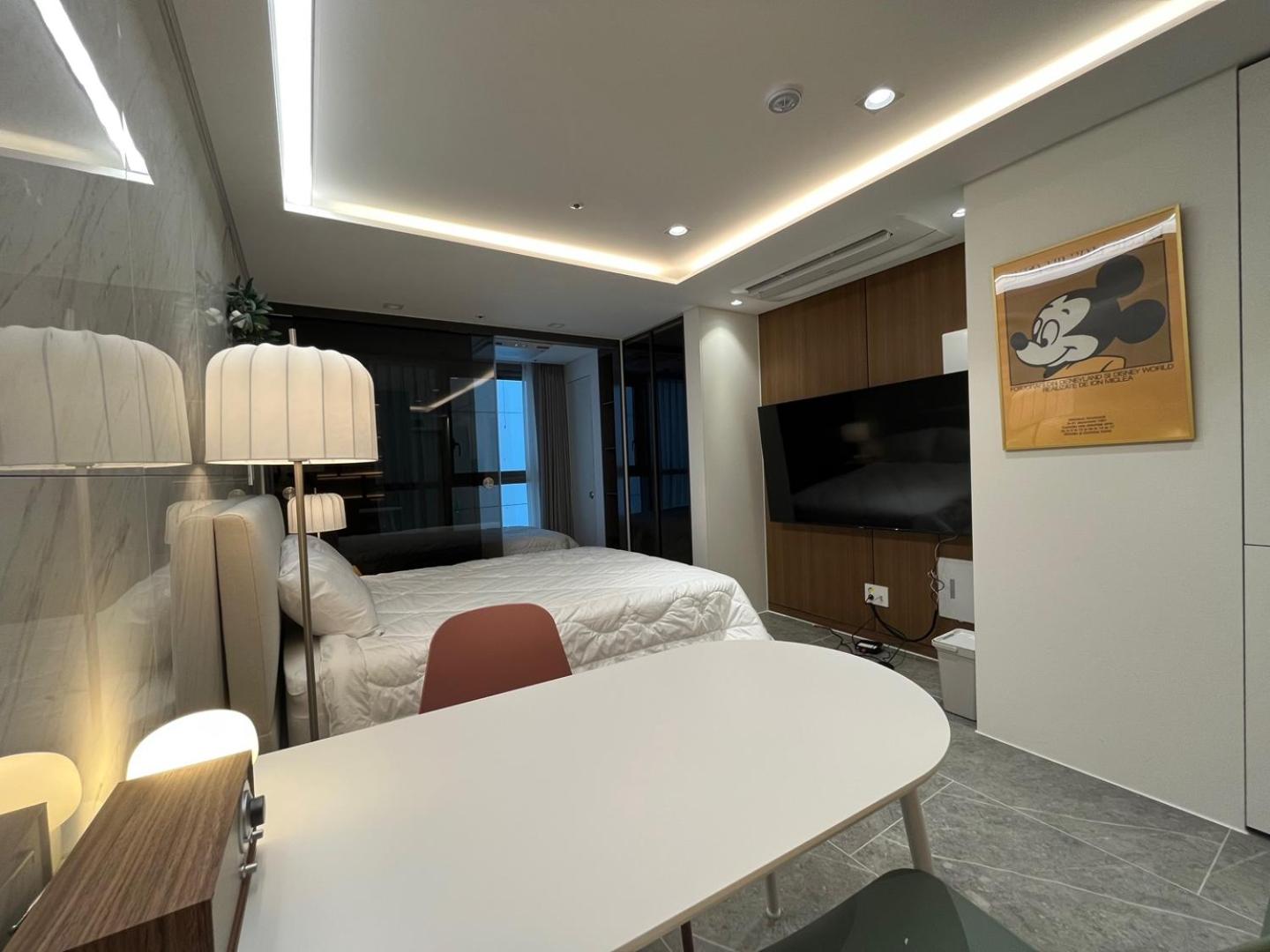 Gangnam Luxury House