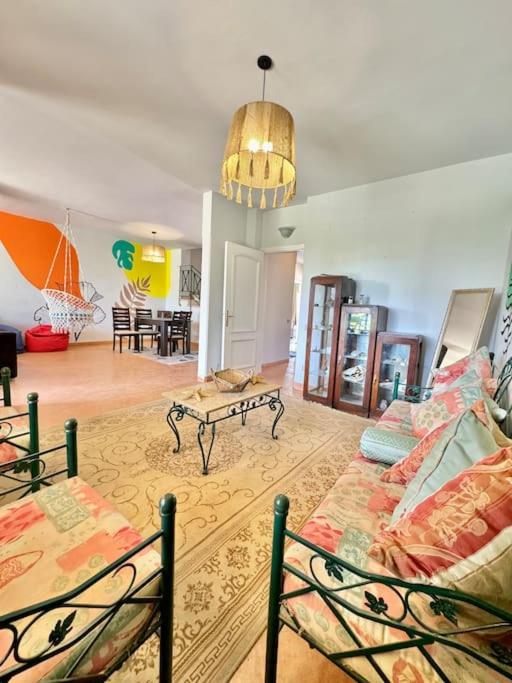 5BRs beachside Beach Access Cozy vibes Y10