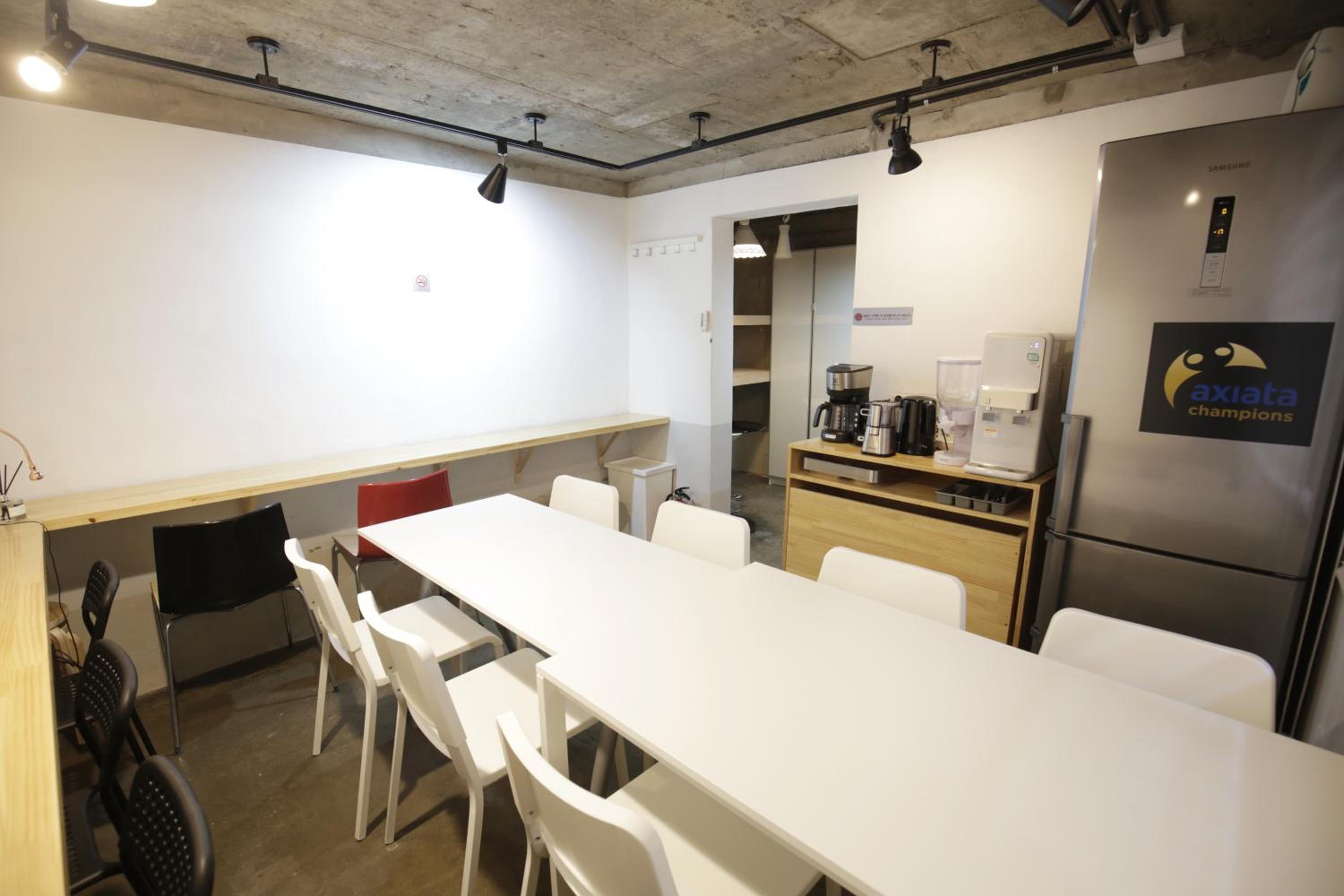 HAN HOUSE Hongdae-st 1min 4br 4bath Rooftop view 2
