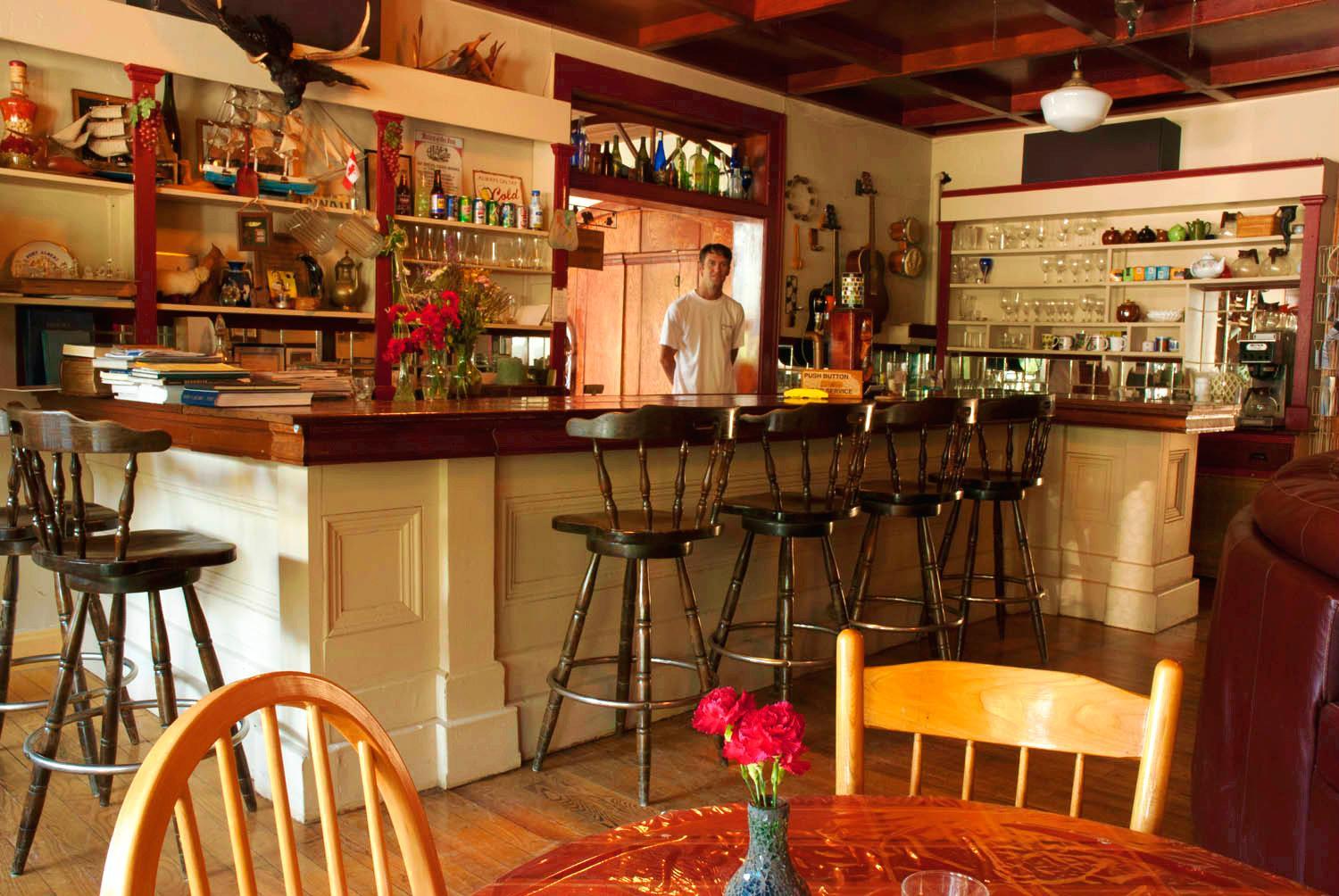 Port Albert Inn