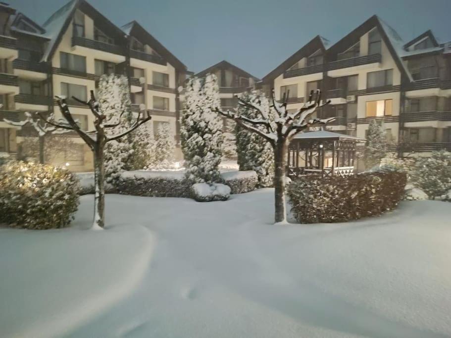 2 Bdr Garden Apt with Spa near Ski and Golf