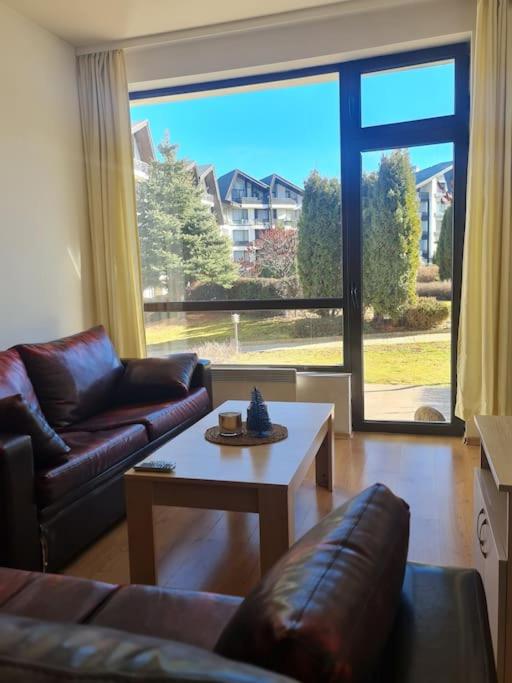 2 Bdr Garden Apt with Spa near Ski and Golf