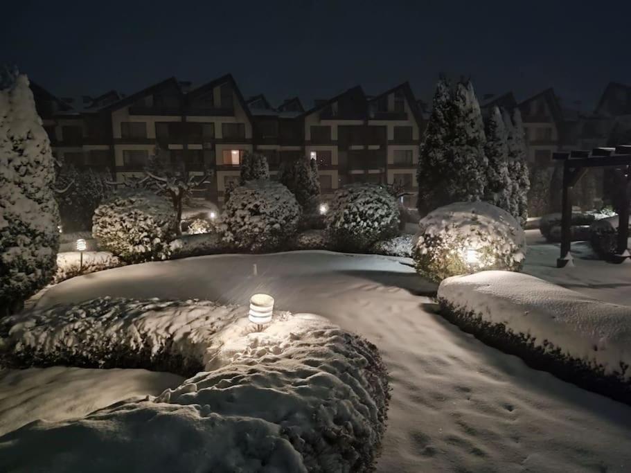 2 Bdr Garden Apt with Spa near Ski and Golf