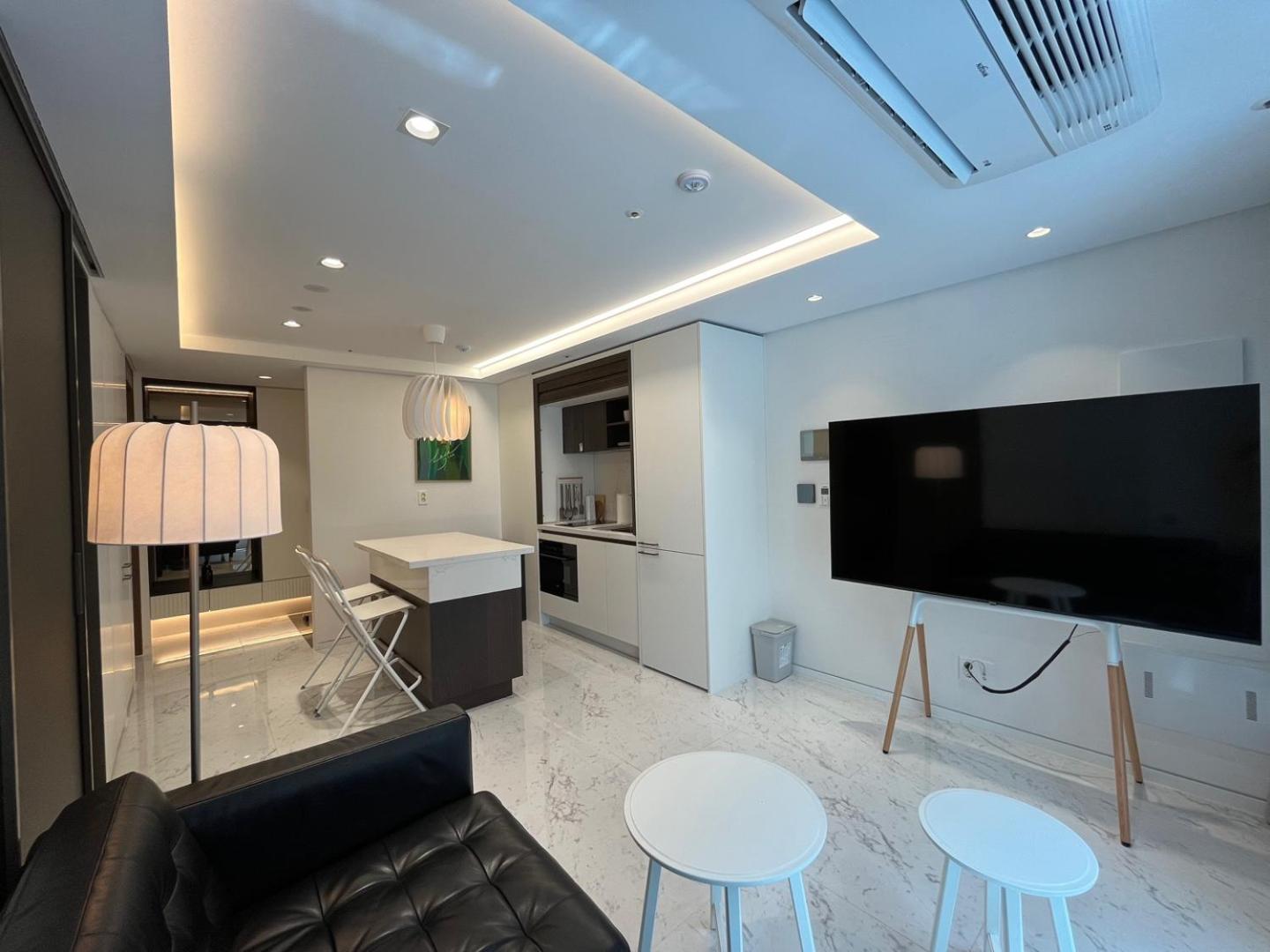 Gangnam Luxury House
