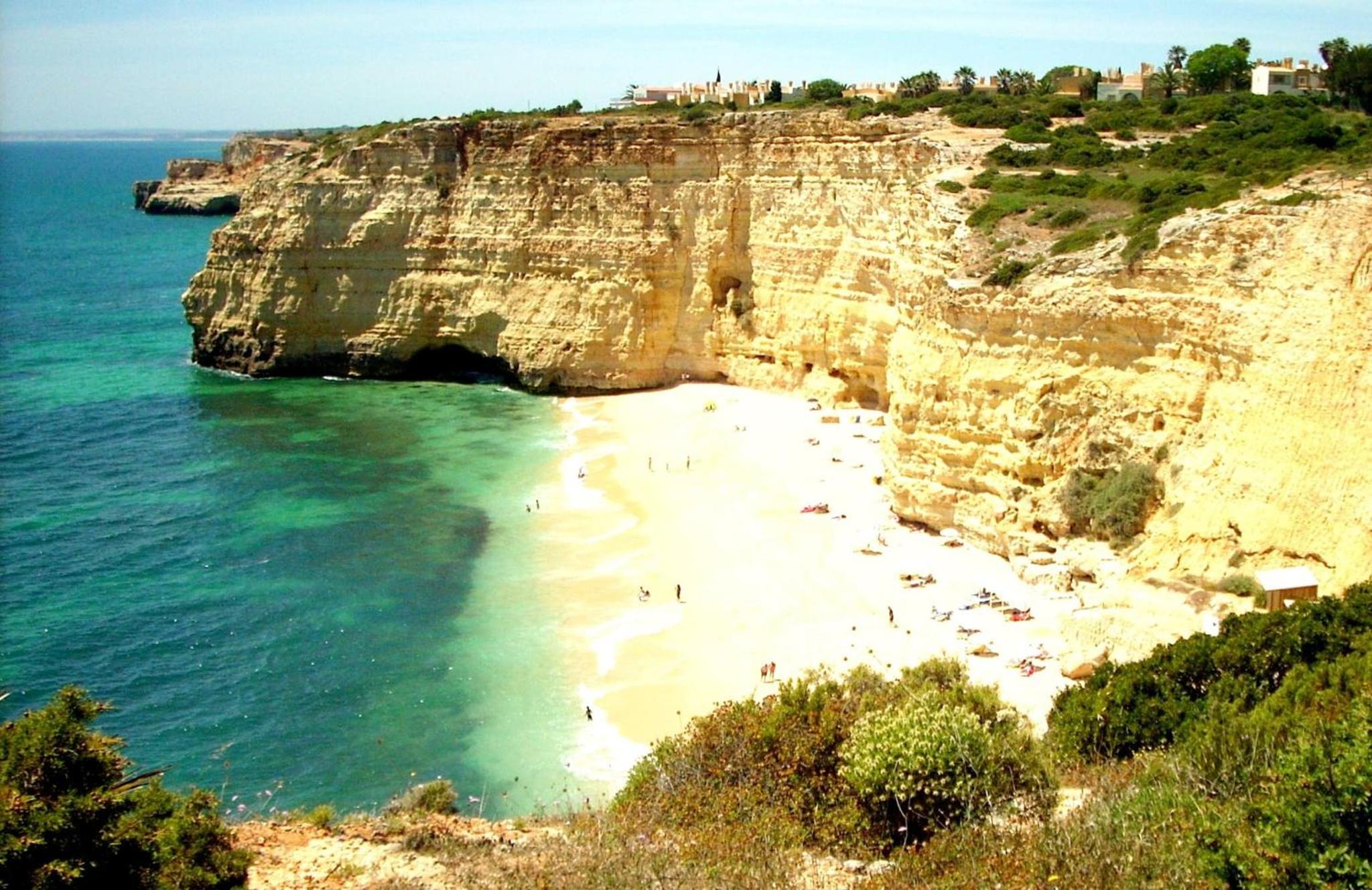 6 Centeanes - Clifftop apartment, sea views and st view 4