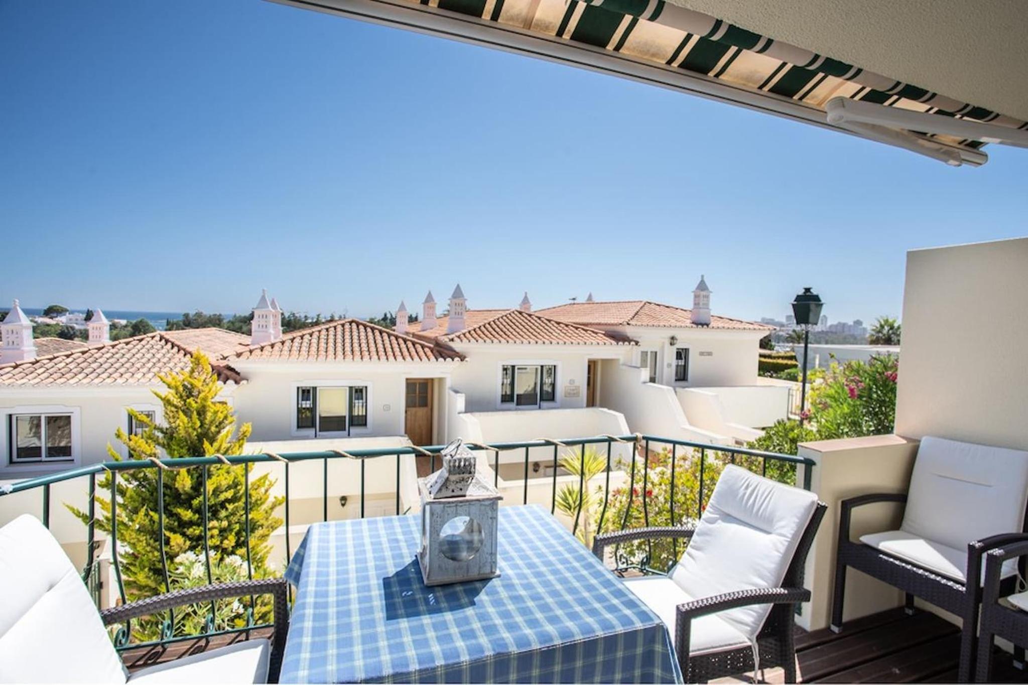 32 Vila castelo Casa Figueira - GREAT TOWNHOUSE view 2