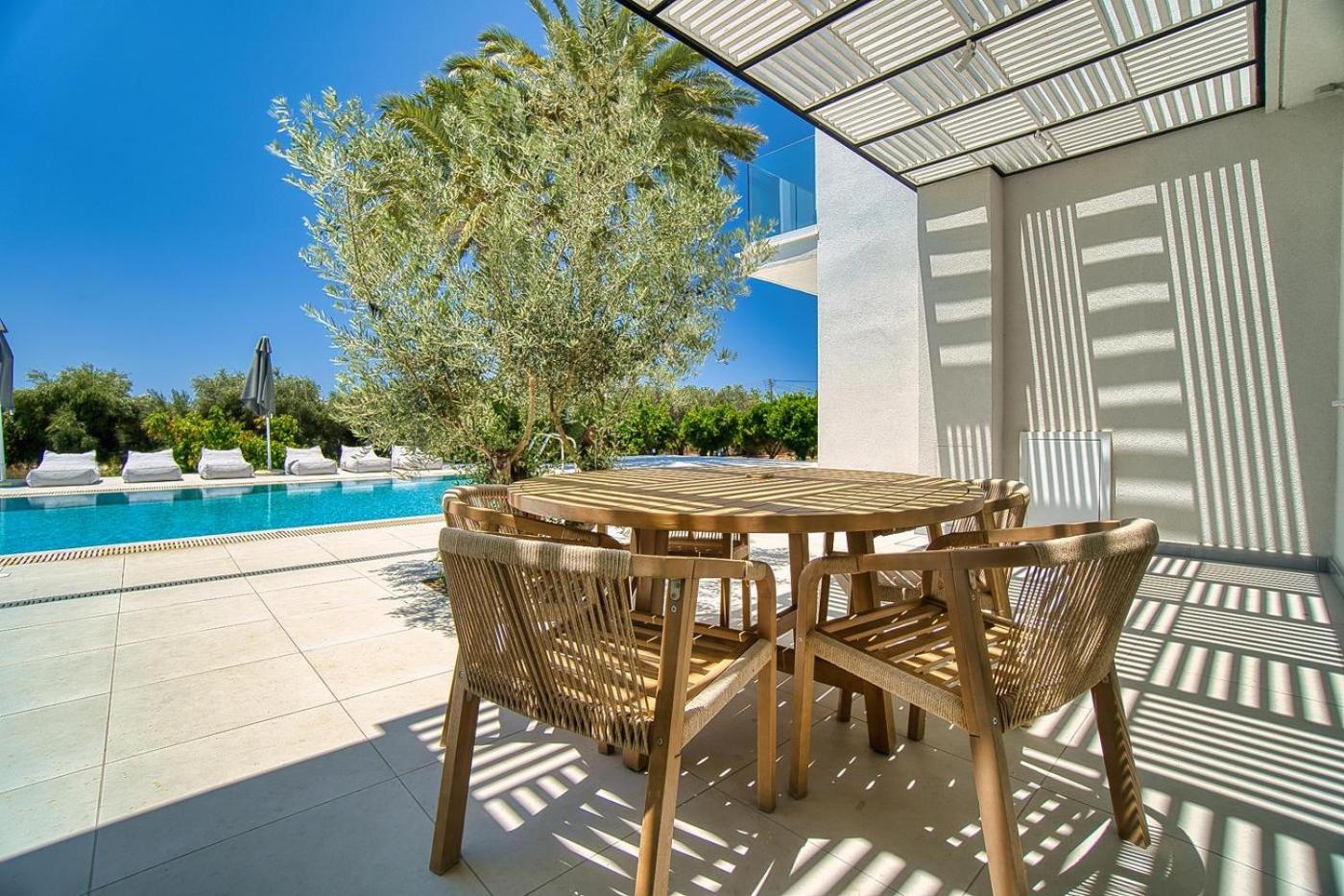Luxury Oasis Villa