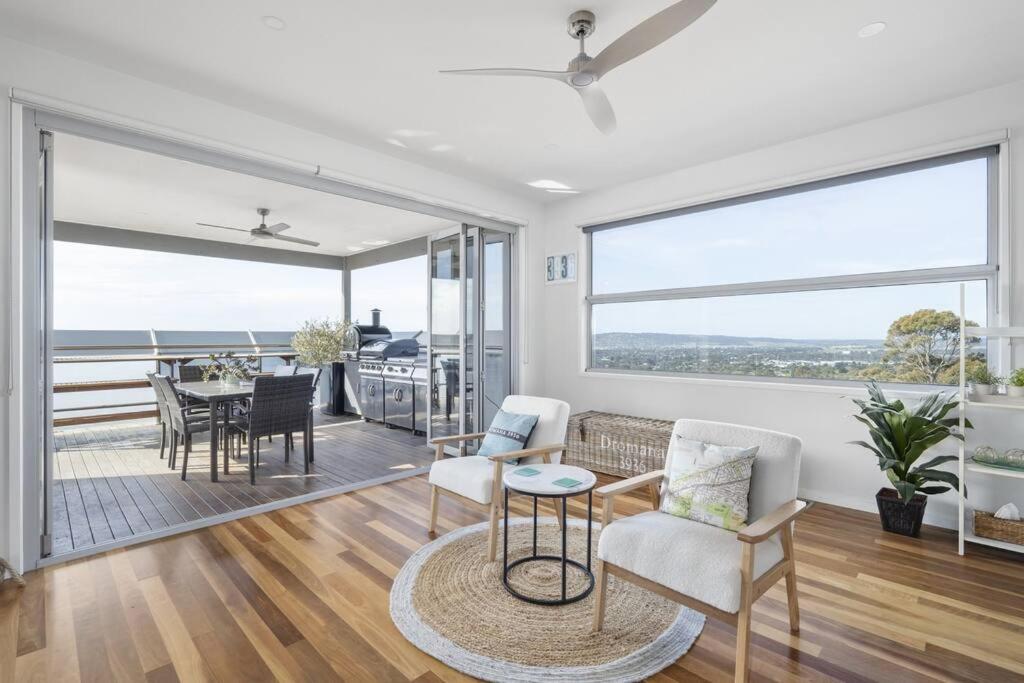 Modern Bay View Sanctuary Escape