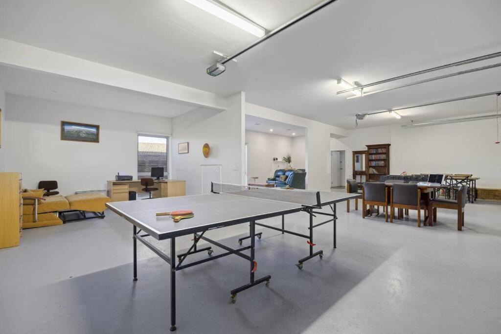 Modern Bay View Sanctuary Escape