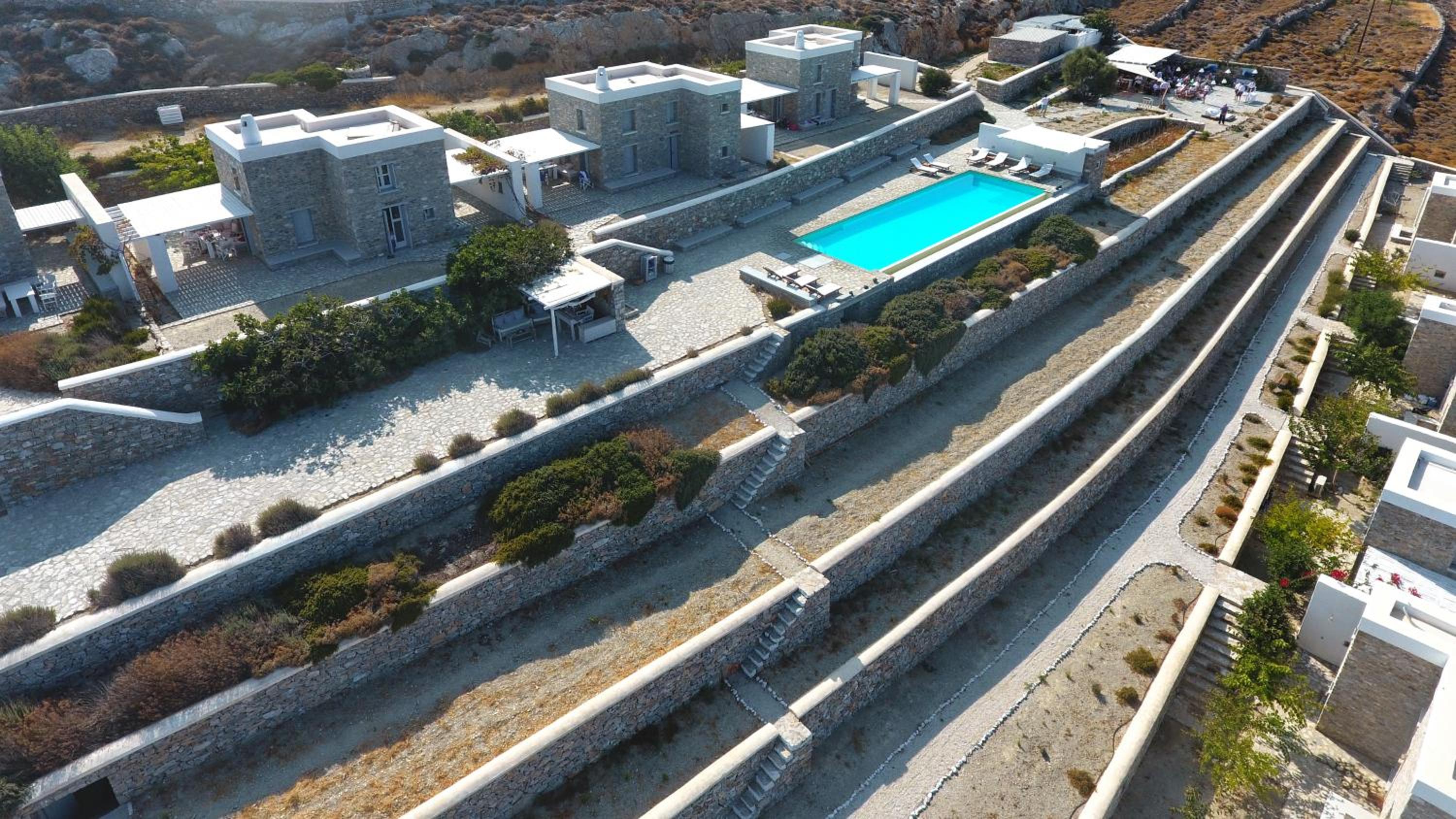 Folegandros Villas Aspropounta Double Room Beachfront
