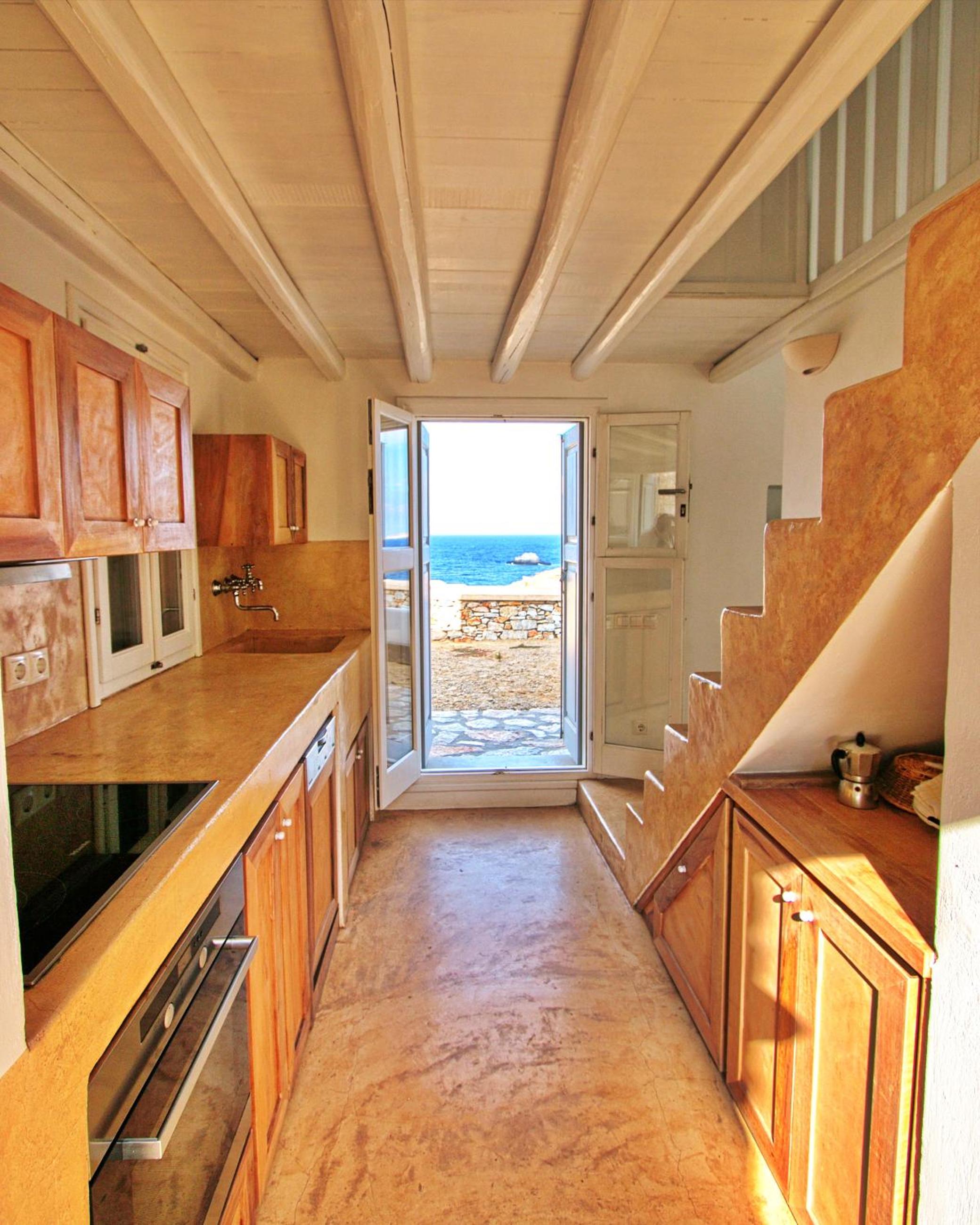 Folegandros Villas Aspropounta Double Room Beachfront
