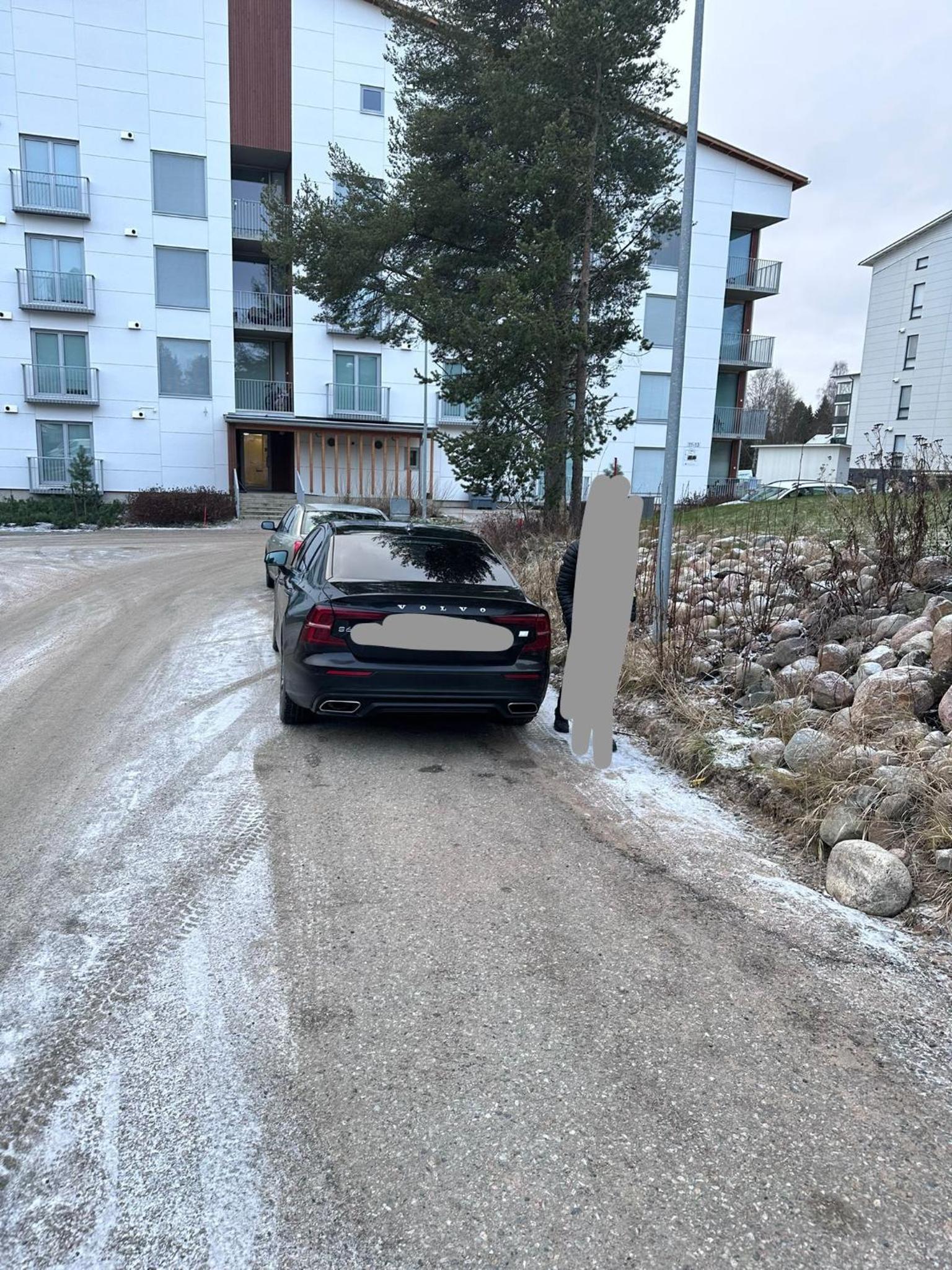 Koda Valkee - Free Parking