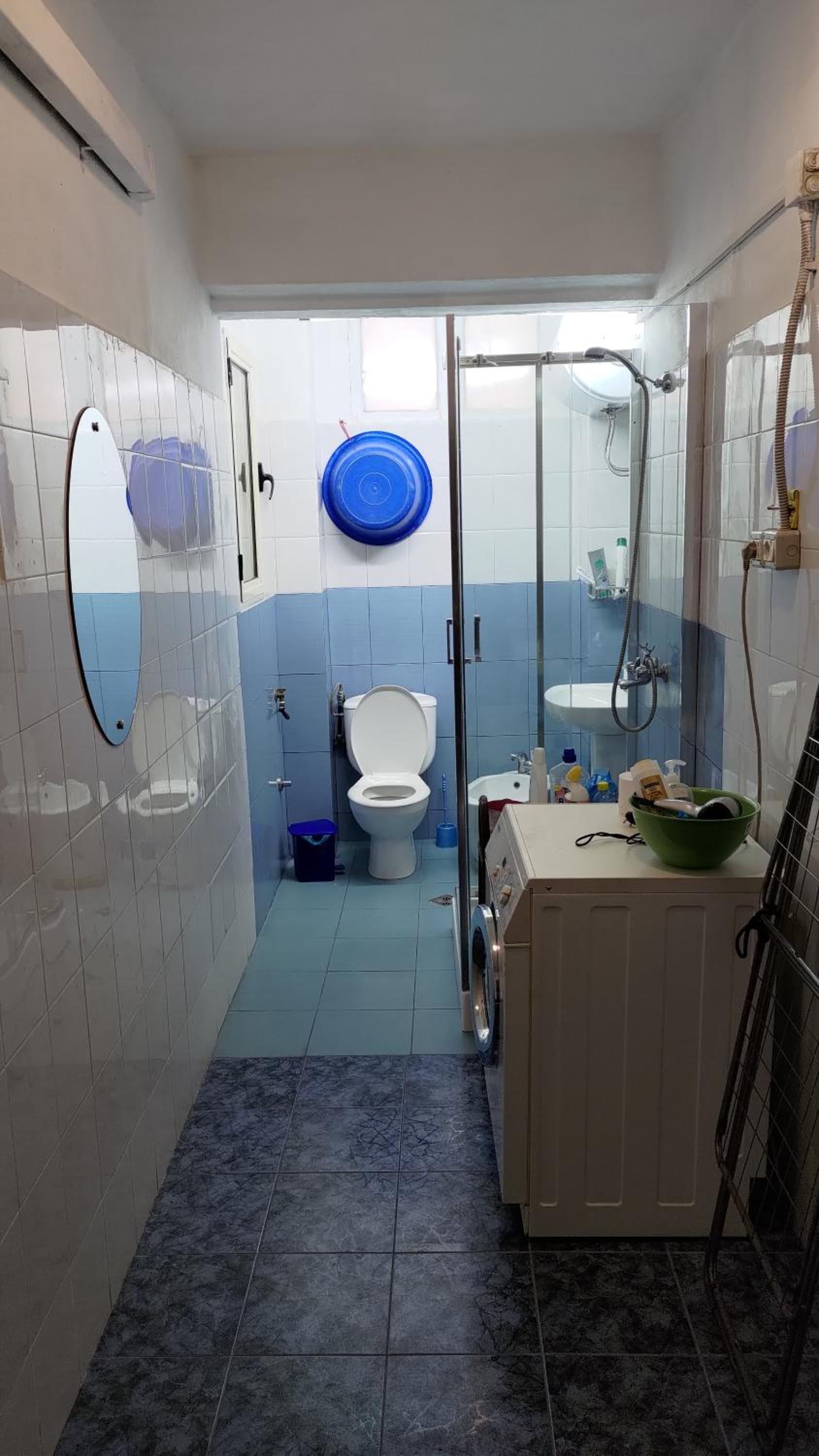 2 Bedroom house in center of Tirana (parking)