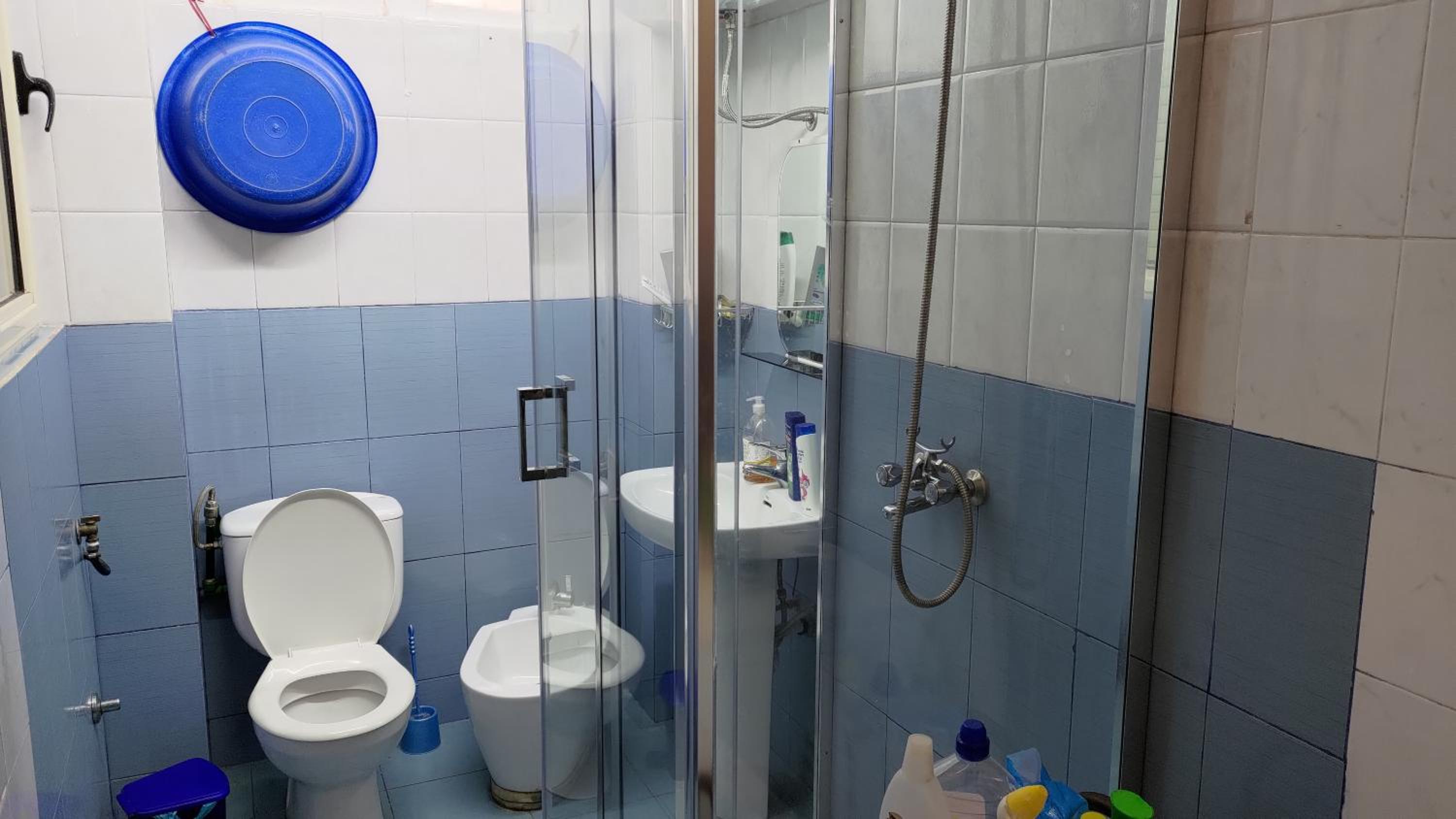 2 Bedroom house in center of Tirana (parking)