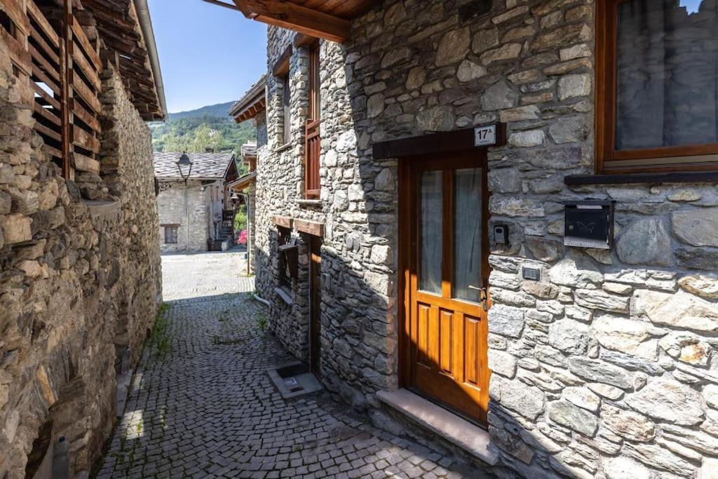 Caverna Moderna 10 min da Aosta-Parcheggio Gratis view 2