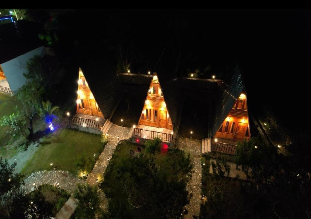 Photo 9