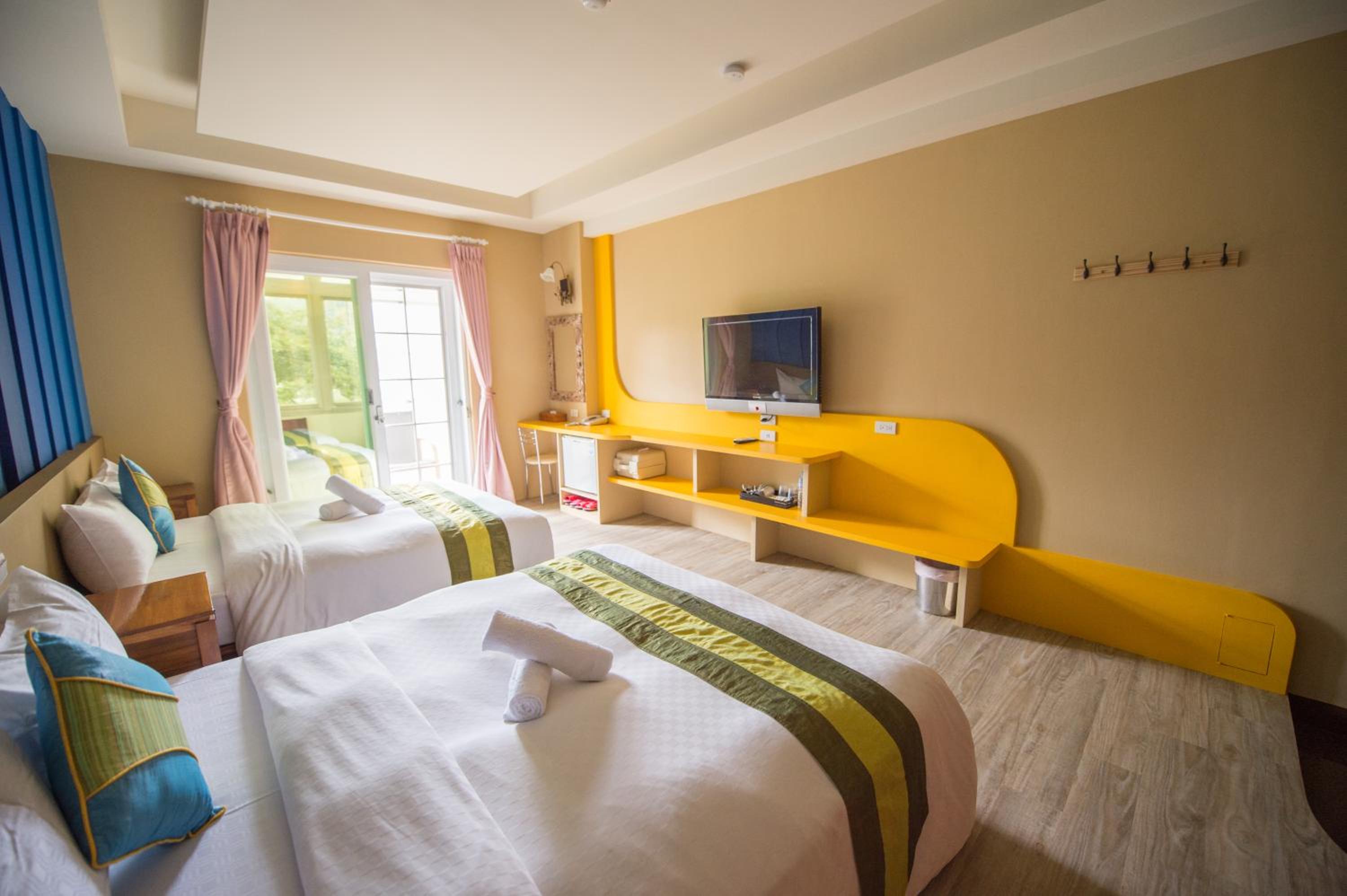 Ding Jia Hotel