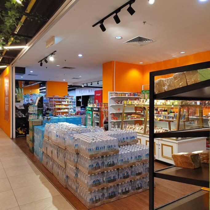 Kuching Kozi Squares