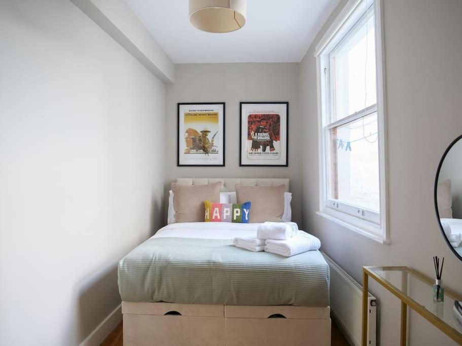 Stylish Portobello Road Two-Bed Flat