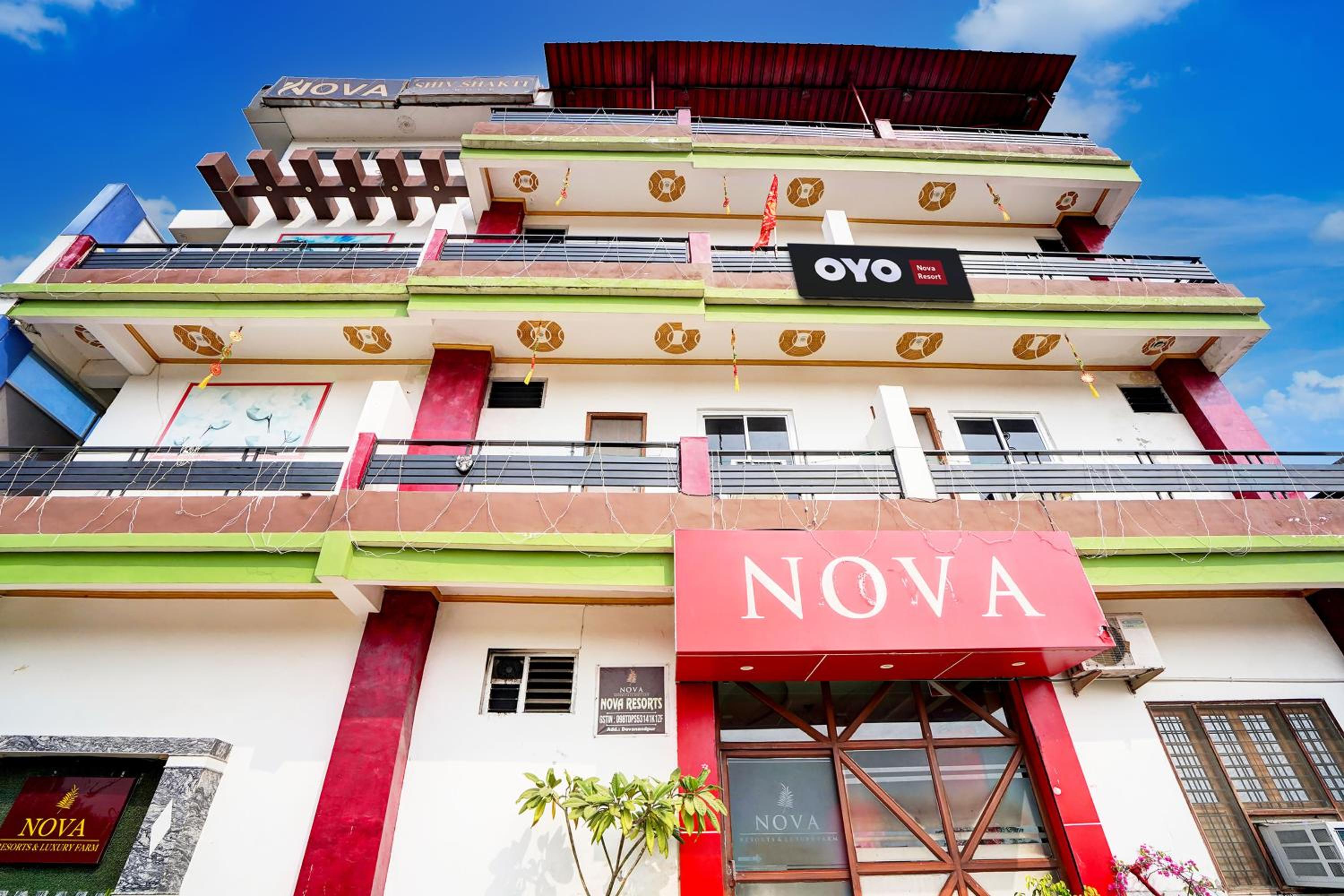 Hotel O Rae Bareli Railway Junction Formerly Nova Resorts & Luxury Farm