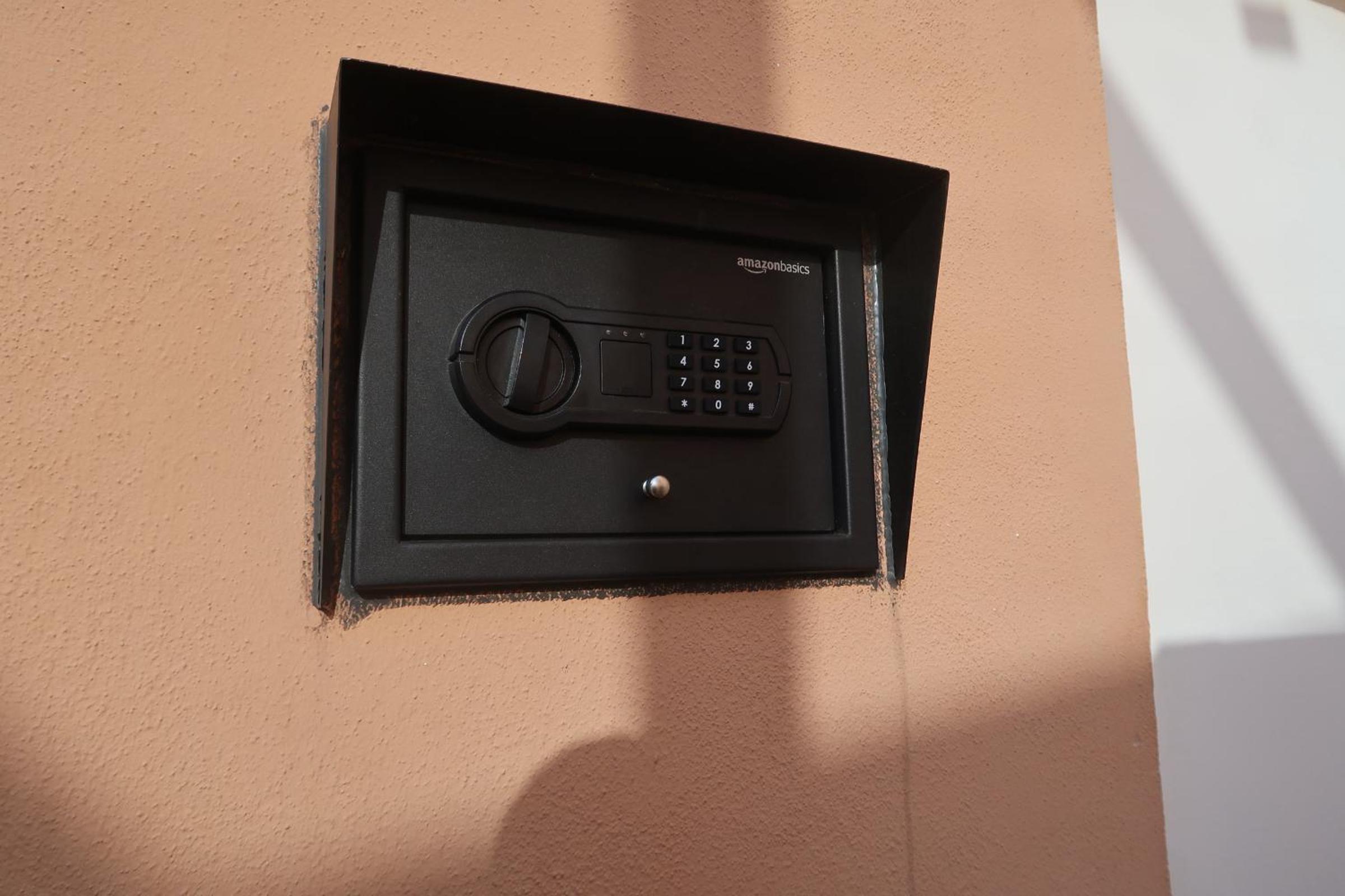 LUXUS Hostel Rabe