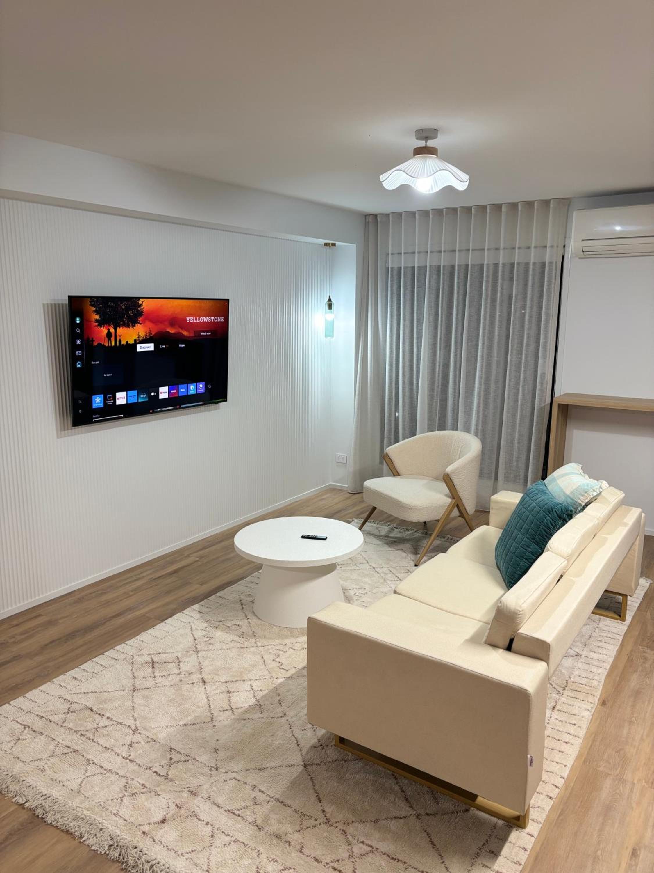 Windsor Studio