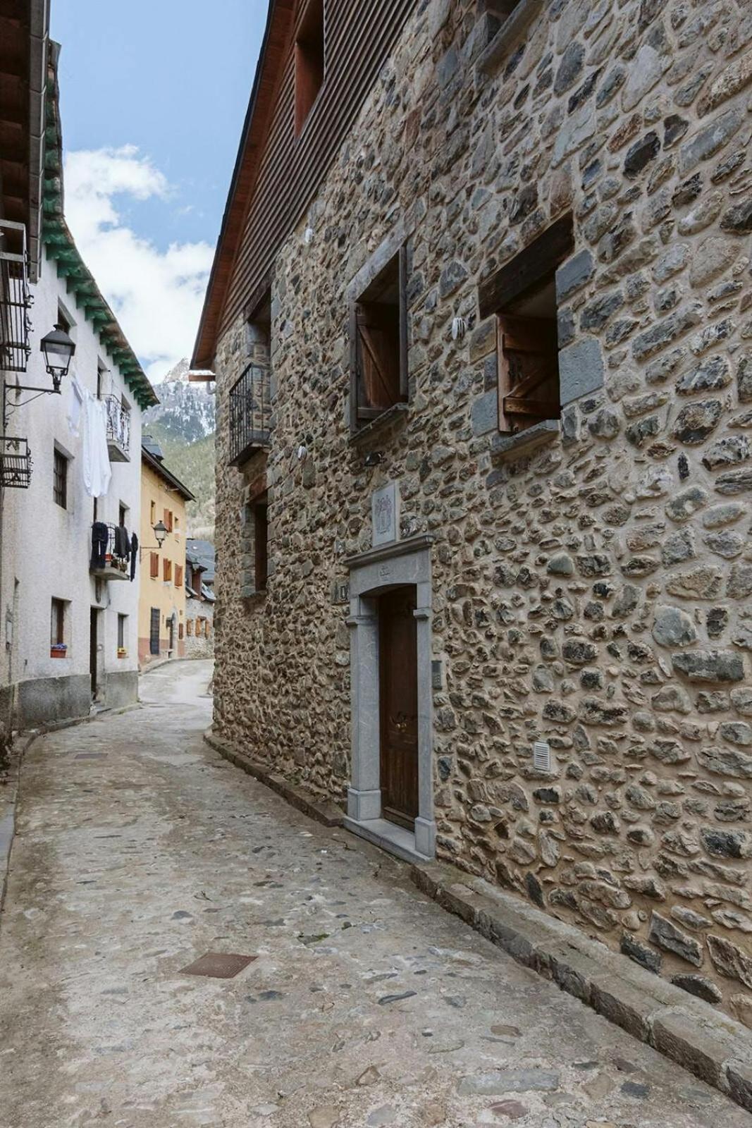 Cantal by Cardi Suites. view 2
