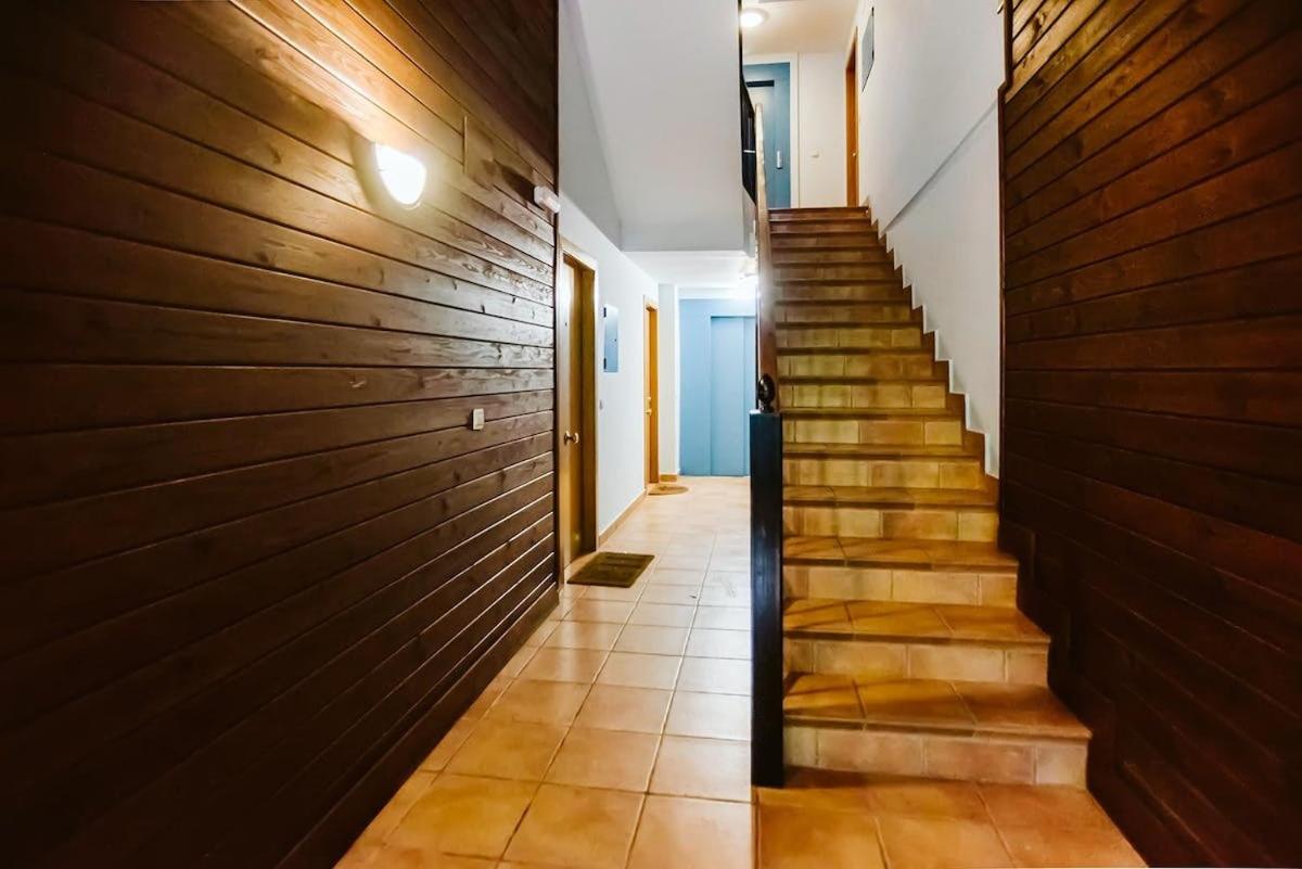 Edelweiss by Cardi Suites view 3