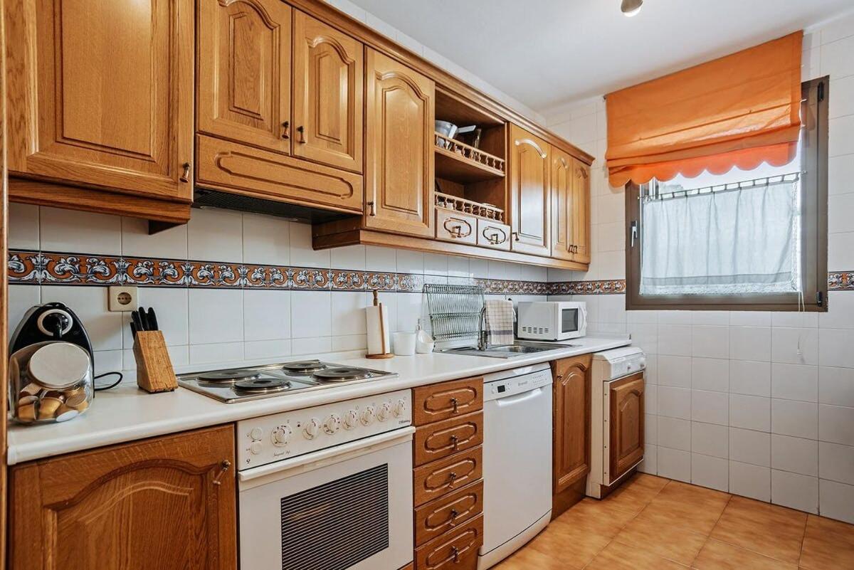 Casa Maite by Cardi Suit