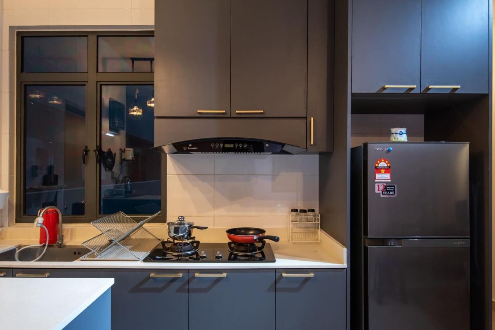 Stylish & Spacious 2BR at ARC Austin with Free Parking