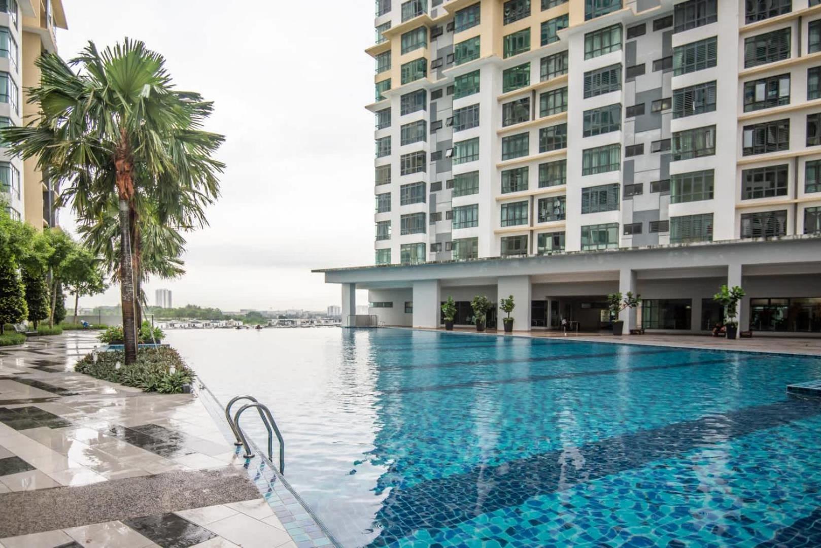 Stylish & Spacious 2BR at ARC Austin with Free Parking