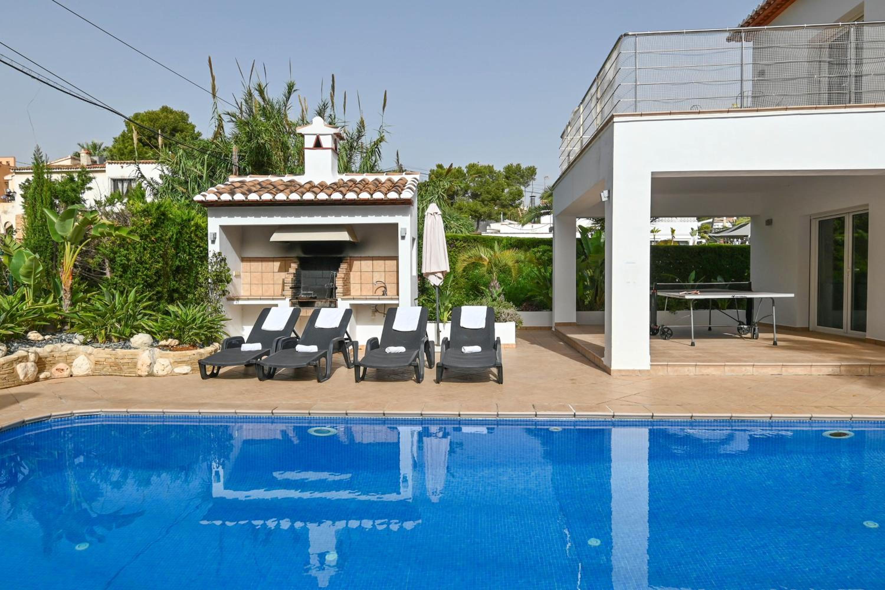 Villa Angels