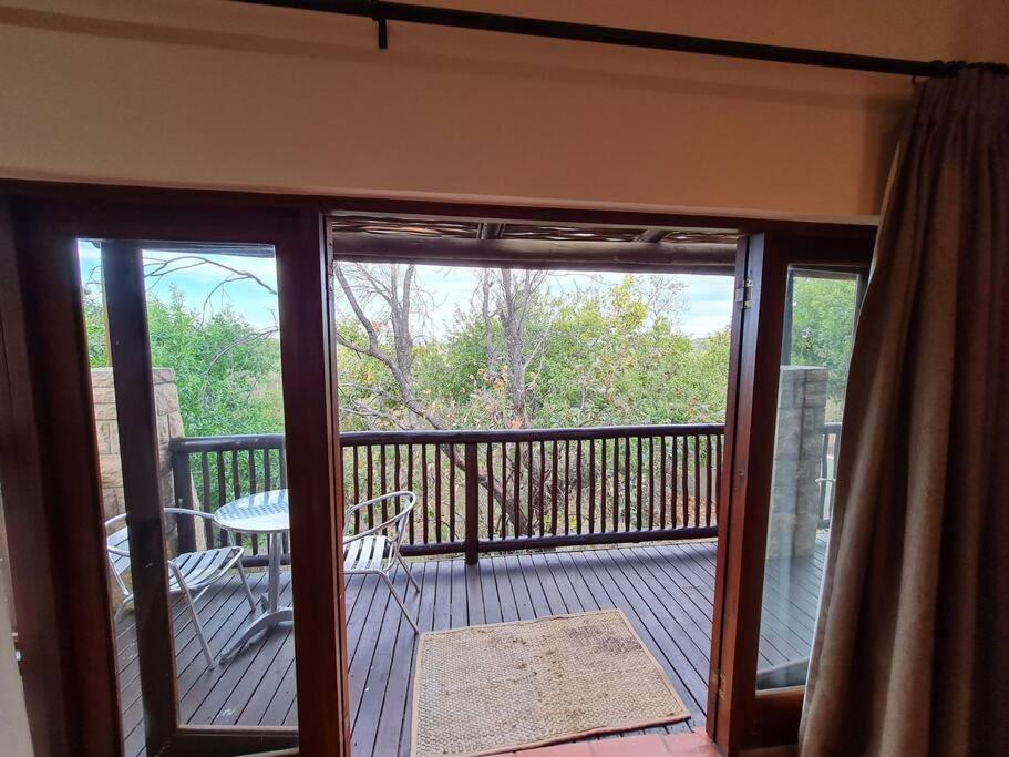 Elements, Valley View 4 Bedroom Villa IEK1 view 3