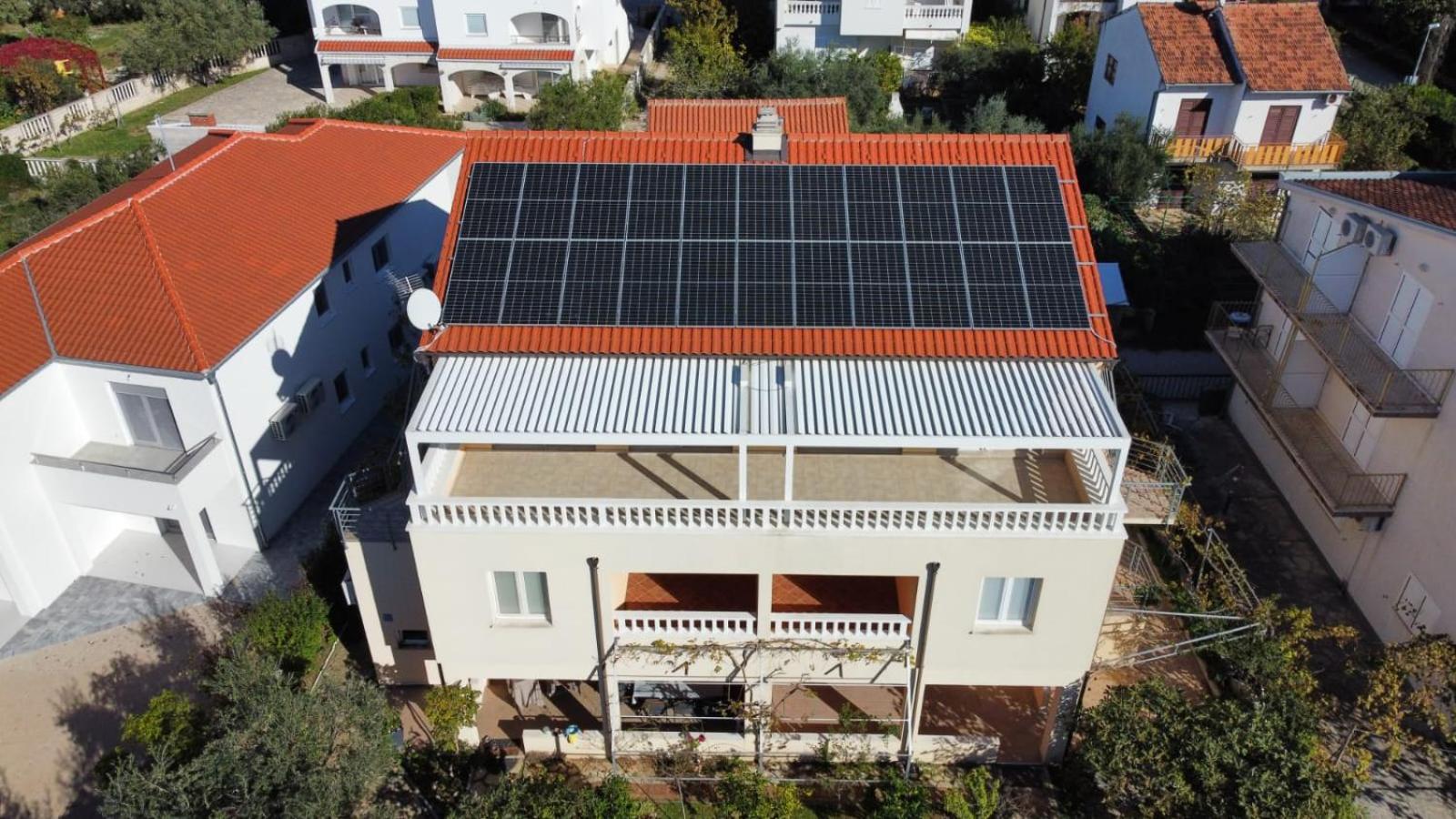 Apartments Tare, Electric Car Refill view 3