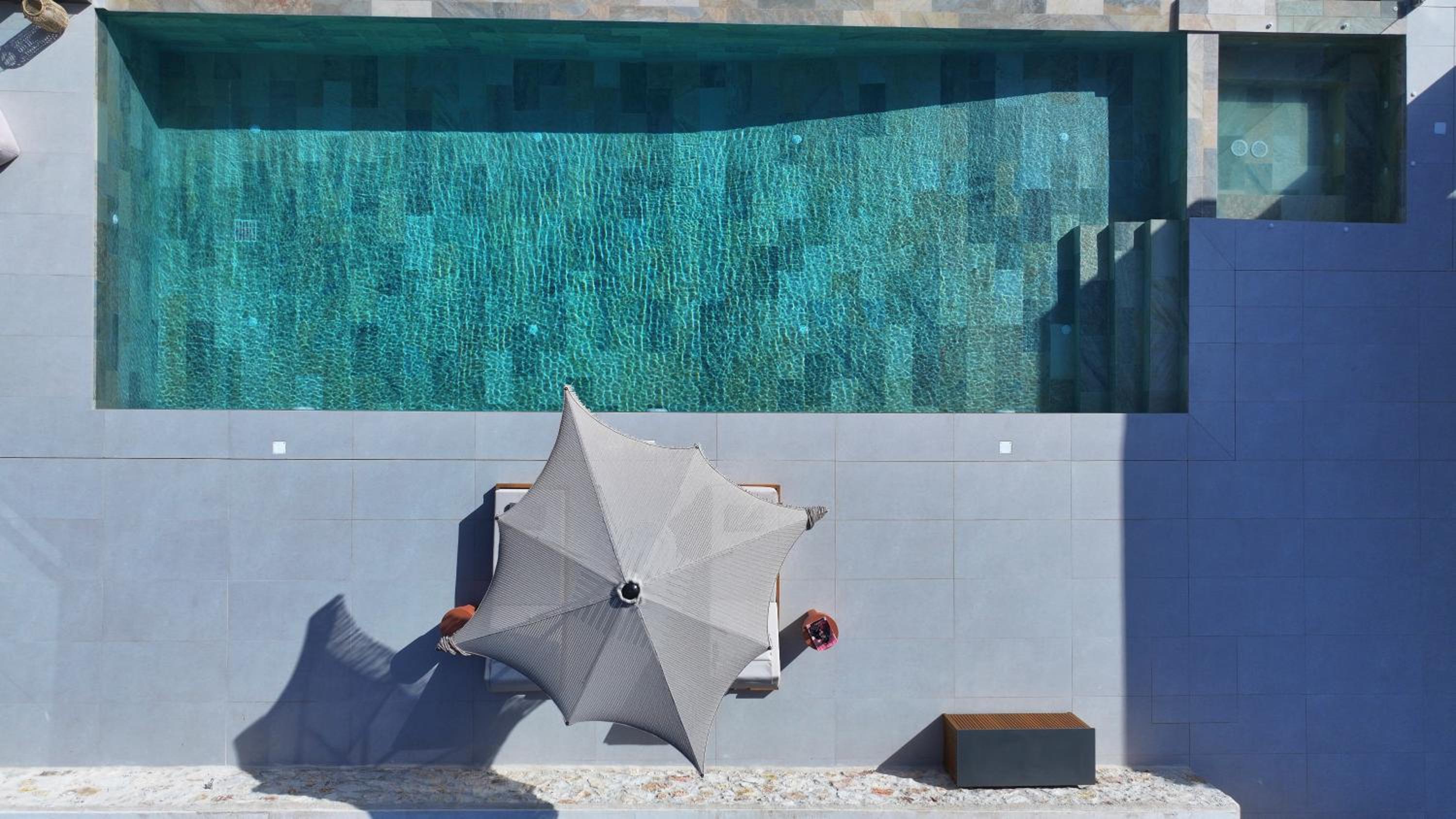 Yoni Villa