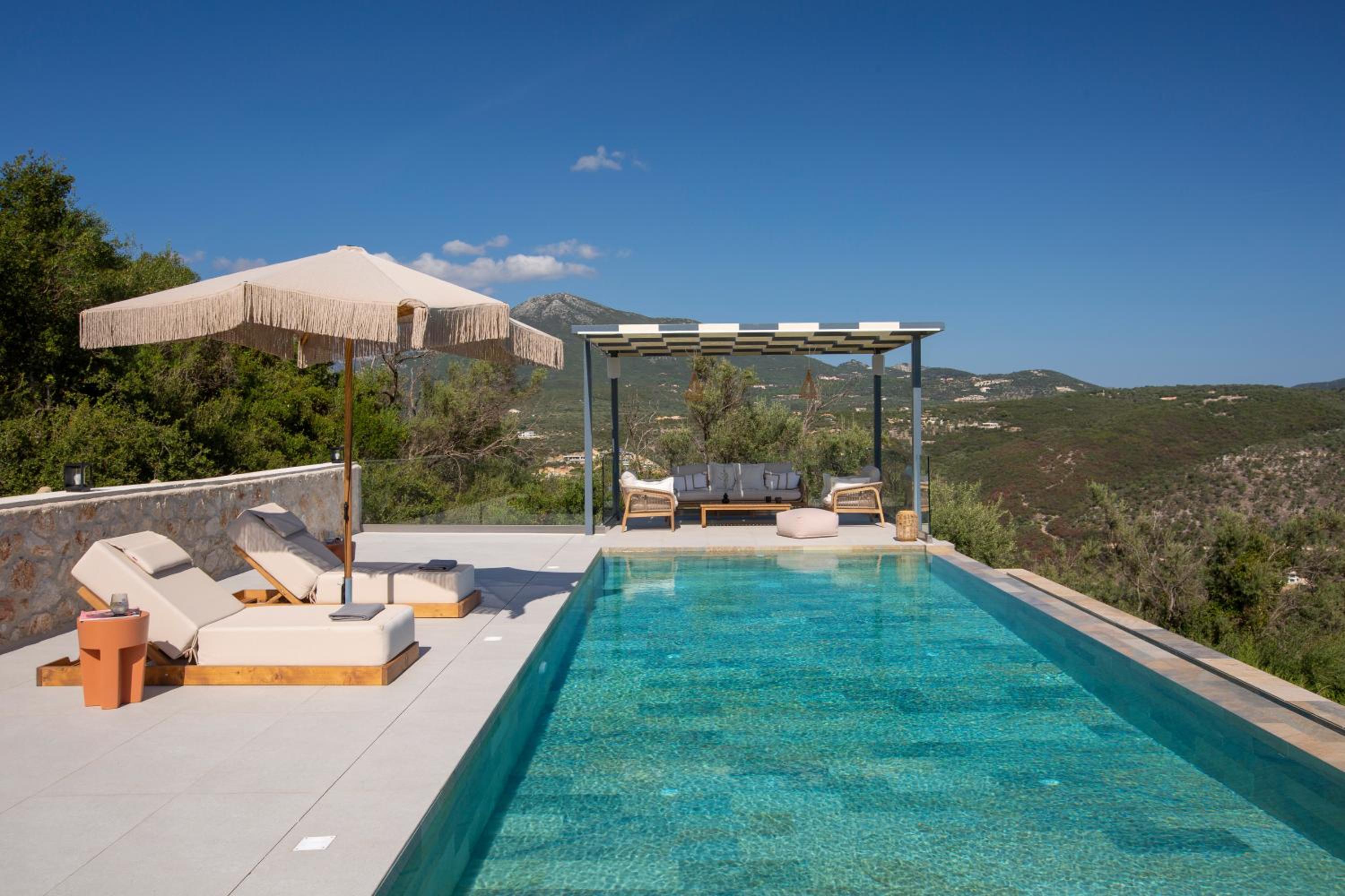 Yoni Villa