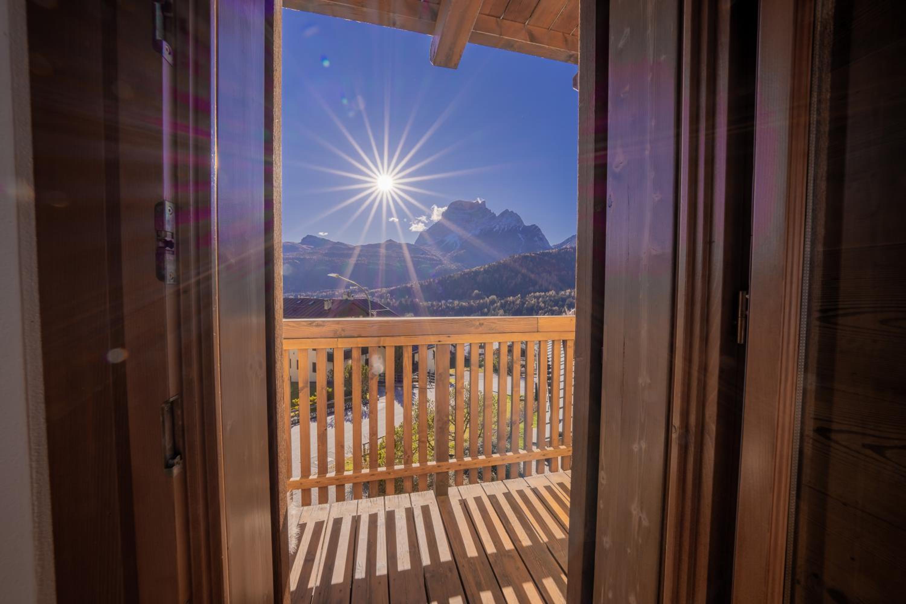 NeveSole Chalet - Charming Flat Near Dolomiti Ski Slopes photo 3