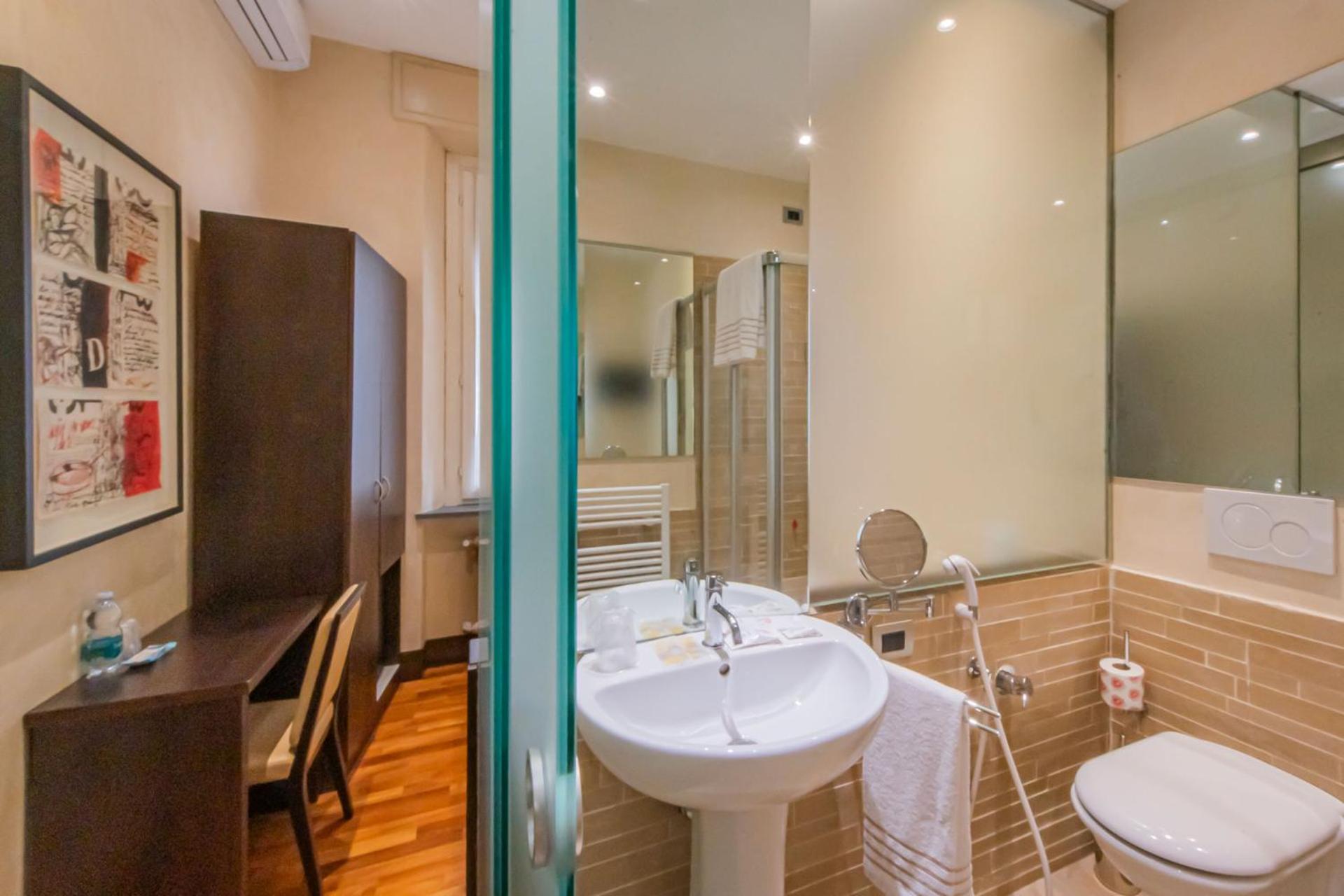 Parma Vacations - Century Hotel - Property Image 8
