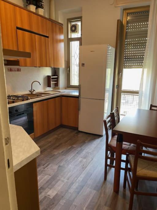 Spacious and Bright close to Fiera and San Siro