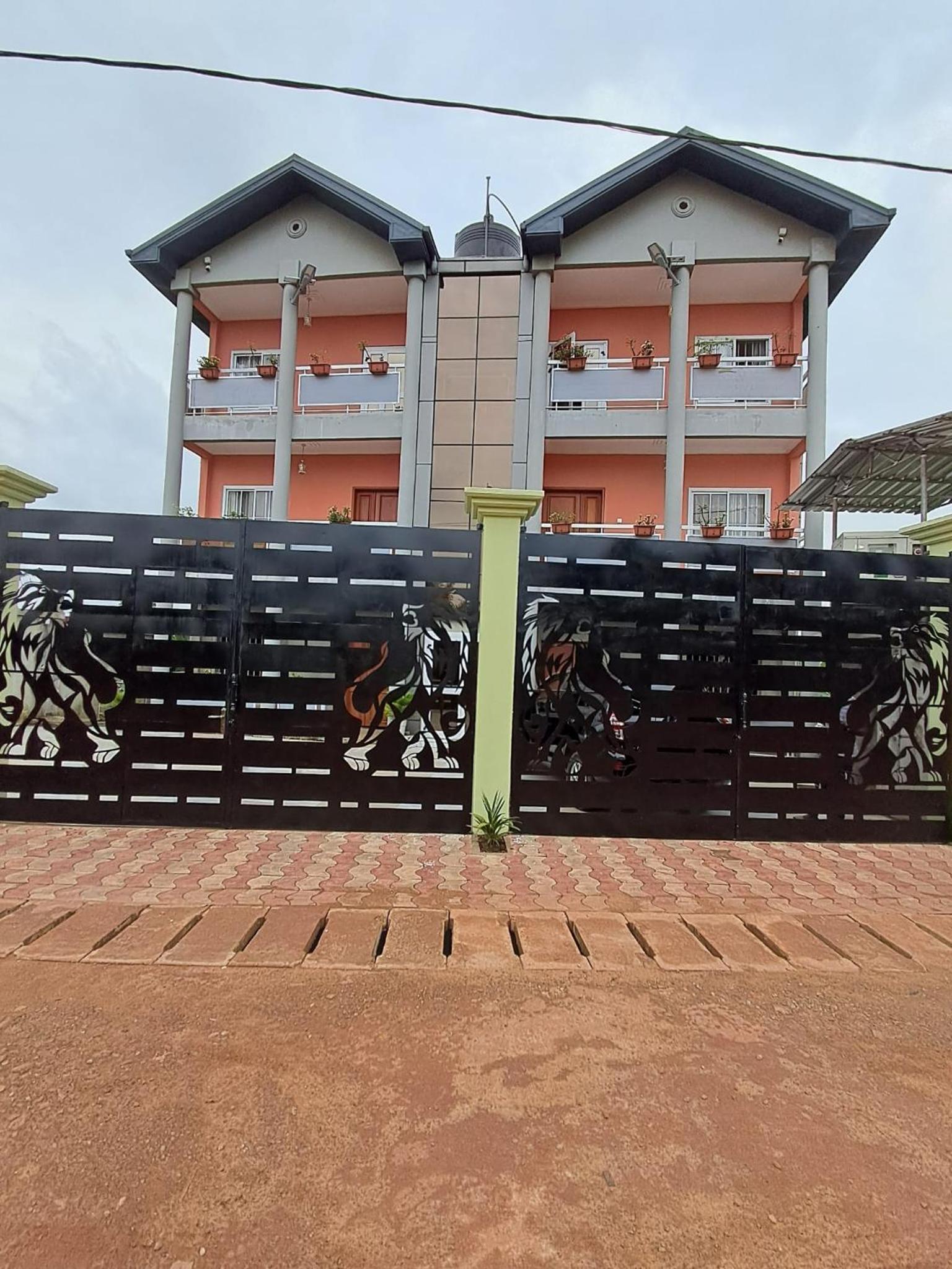 Residence New Standing Douala CITE CHIRAC YASSA