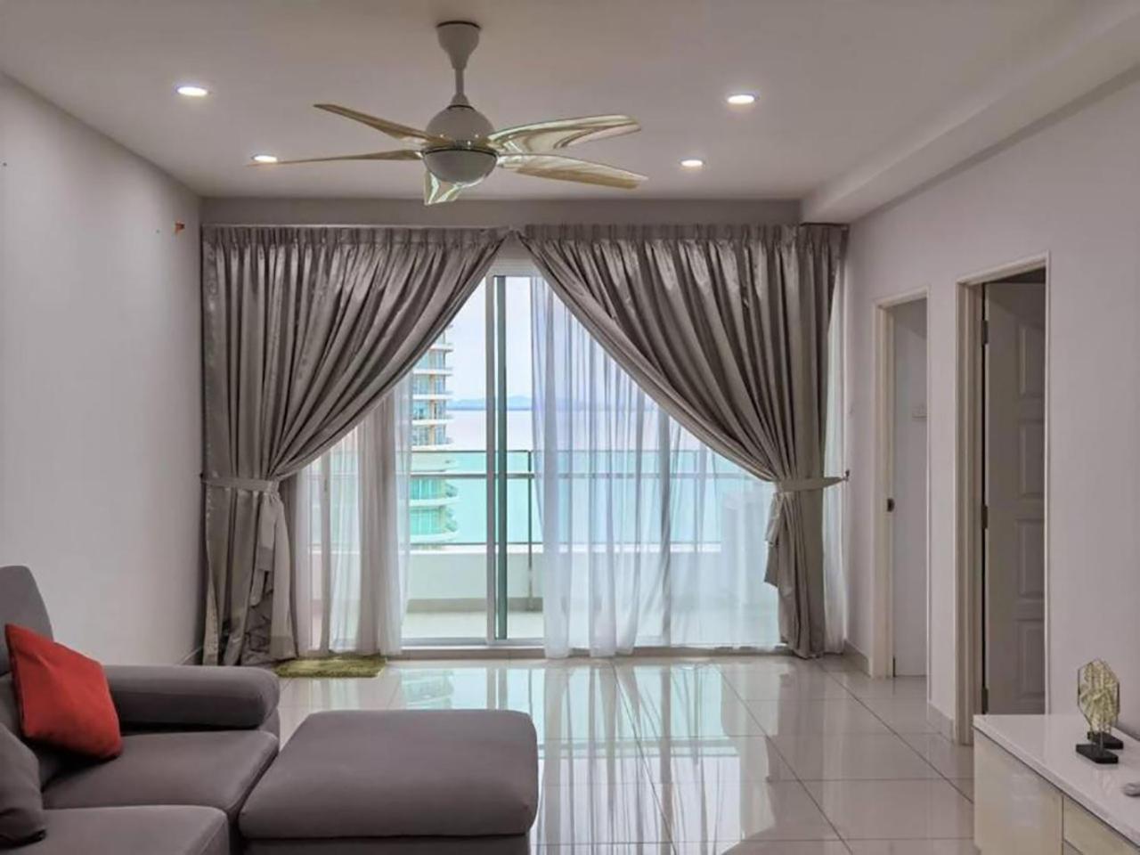 SUMMERSET 8PAX 3BR LUXURY SEAVIEW SUITE ROOM photo 3