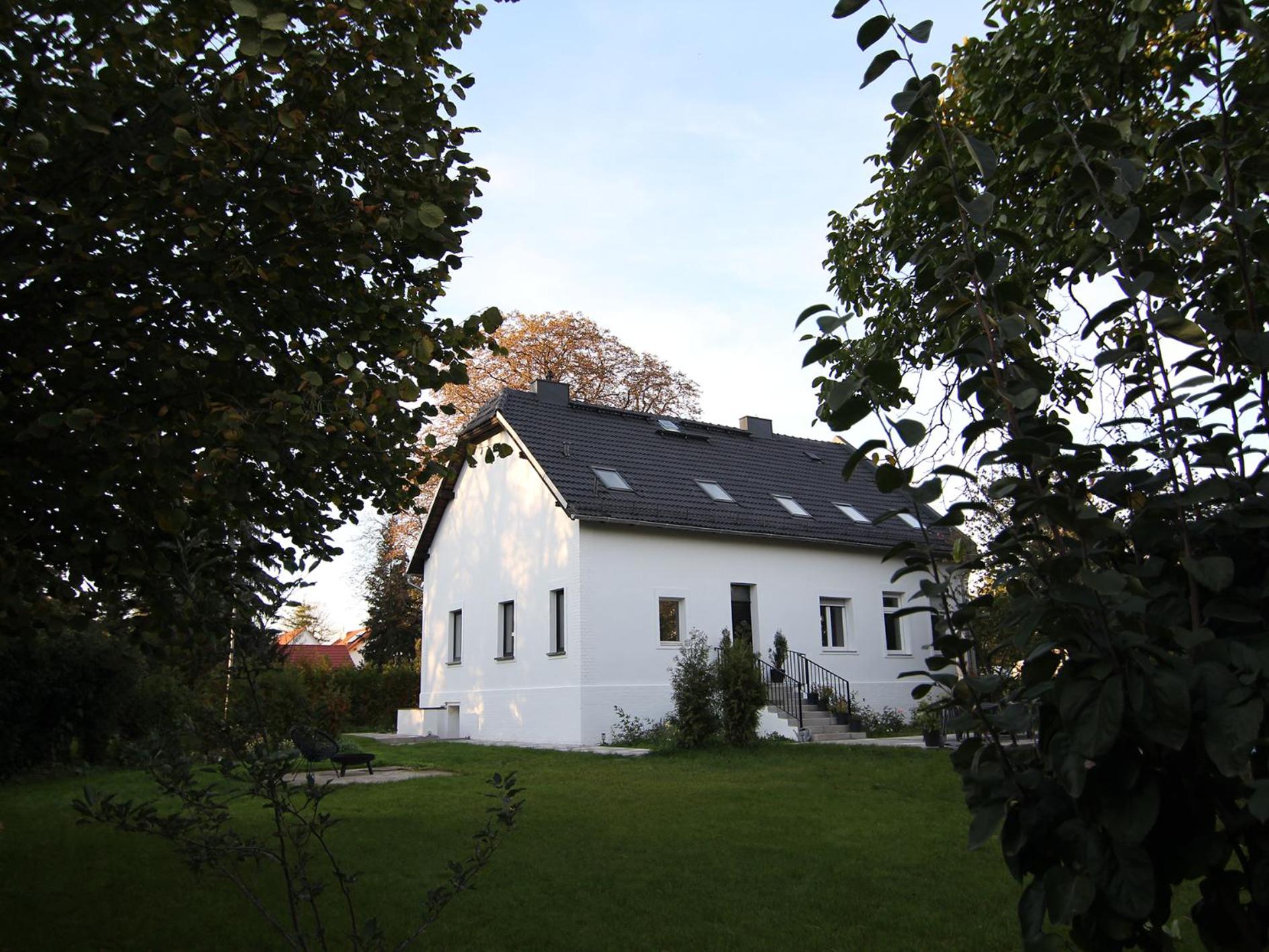 Haus mit Pool, Garten und Gym in Berlin