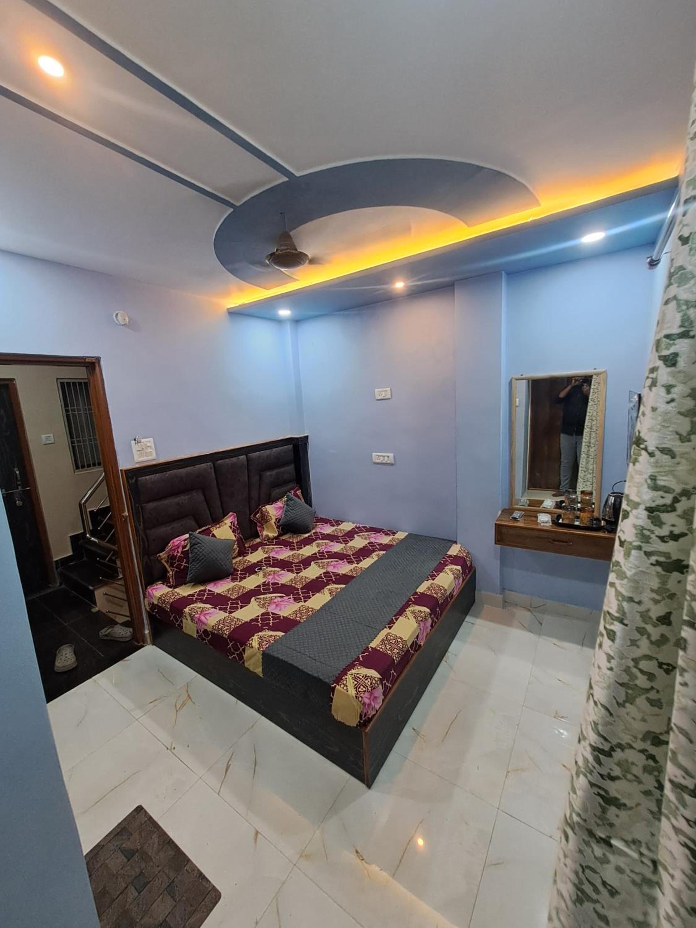 Nirvana Family Guest House view 3