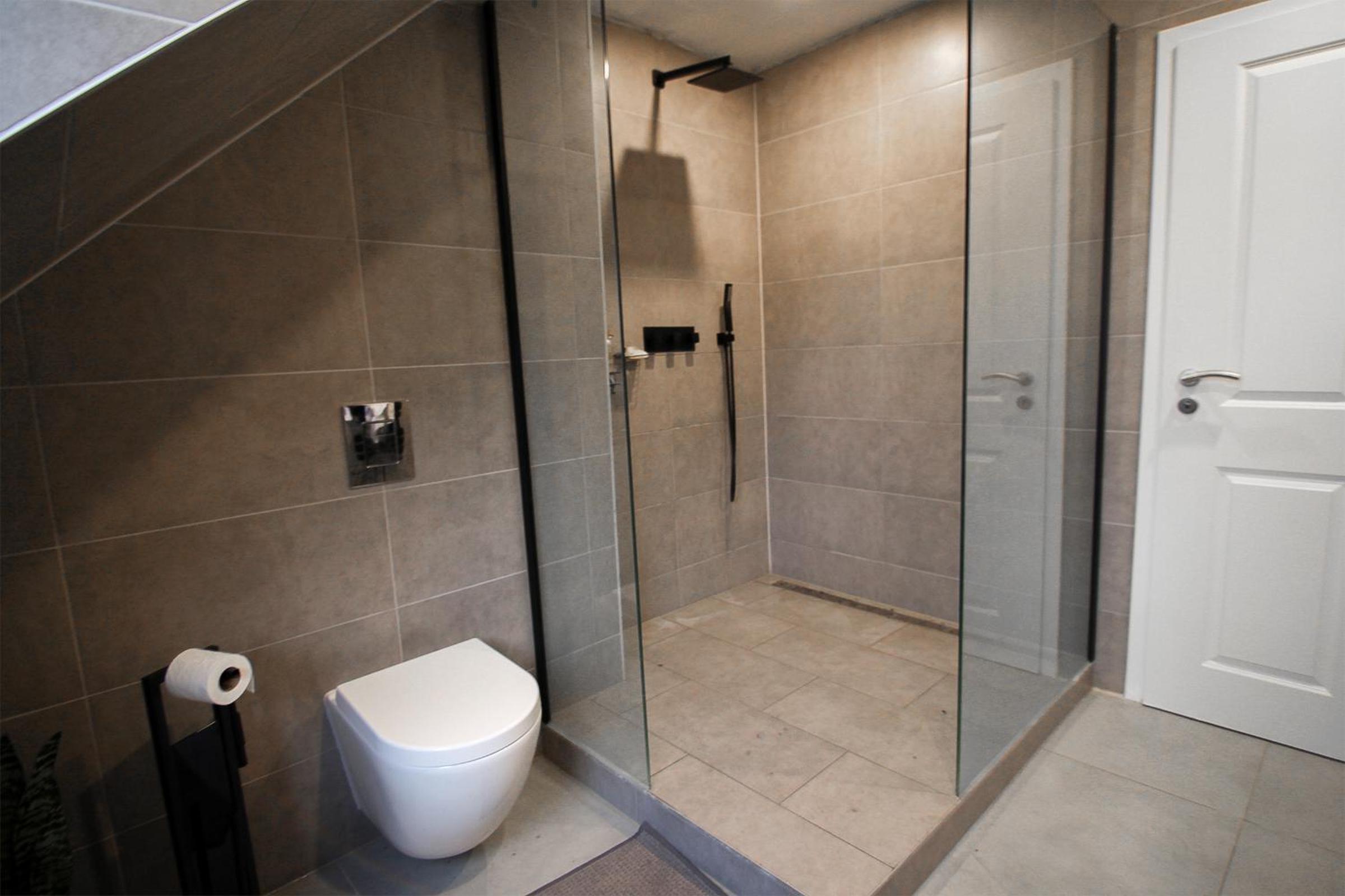 Haus mit Pool, Garten und Gym in Berlin